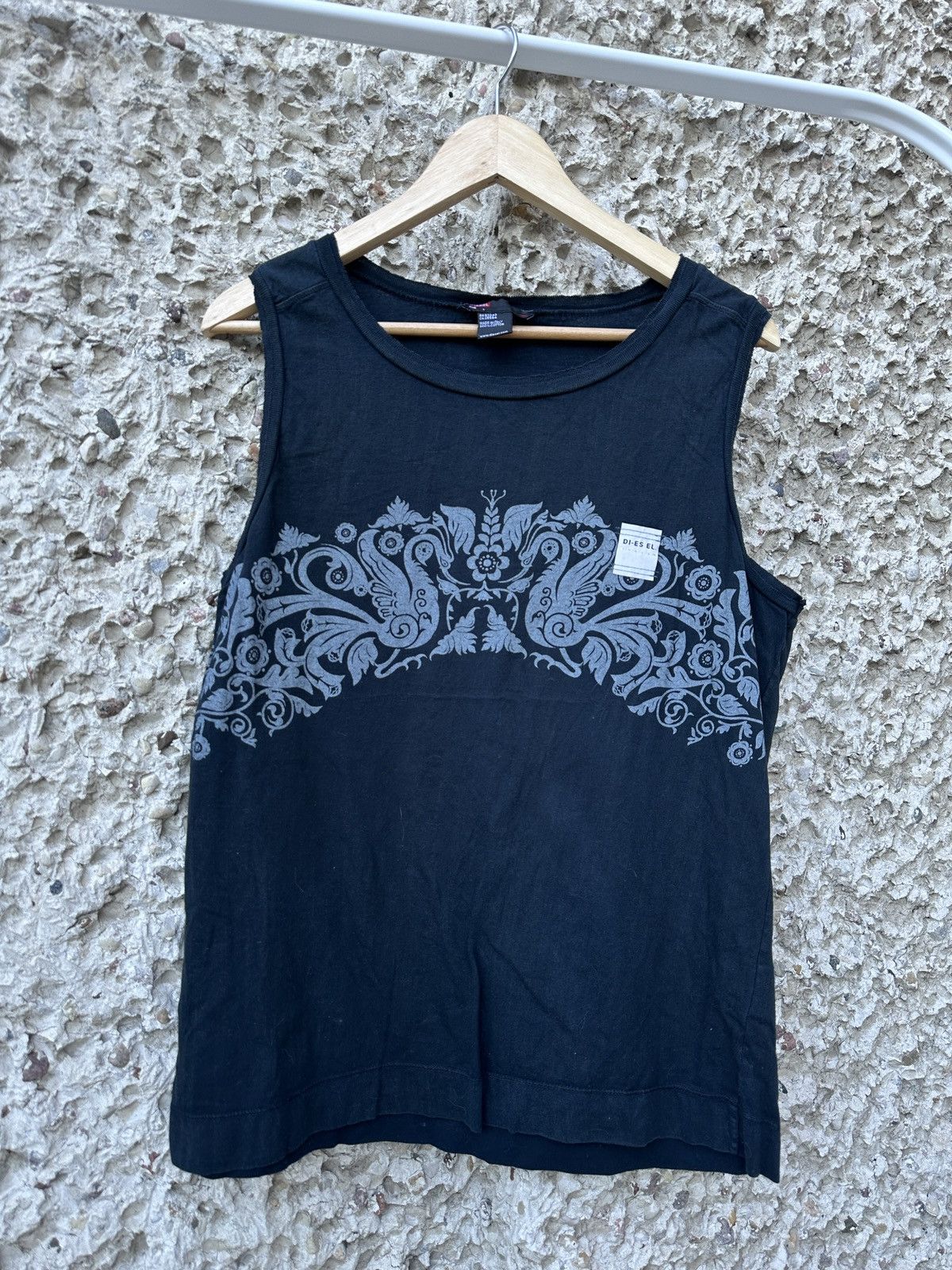 Diesel Vintage 2000s Diesel tank top tee t-shirt Size US L / EU 52-54 / 3 - 1 Thumbnail
