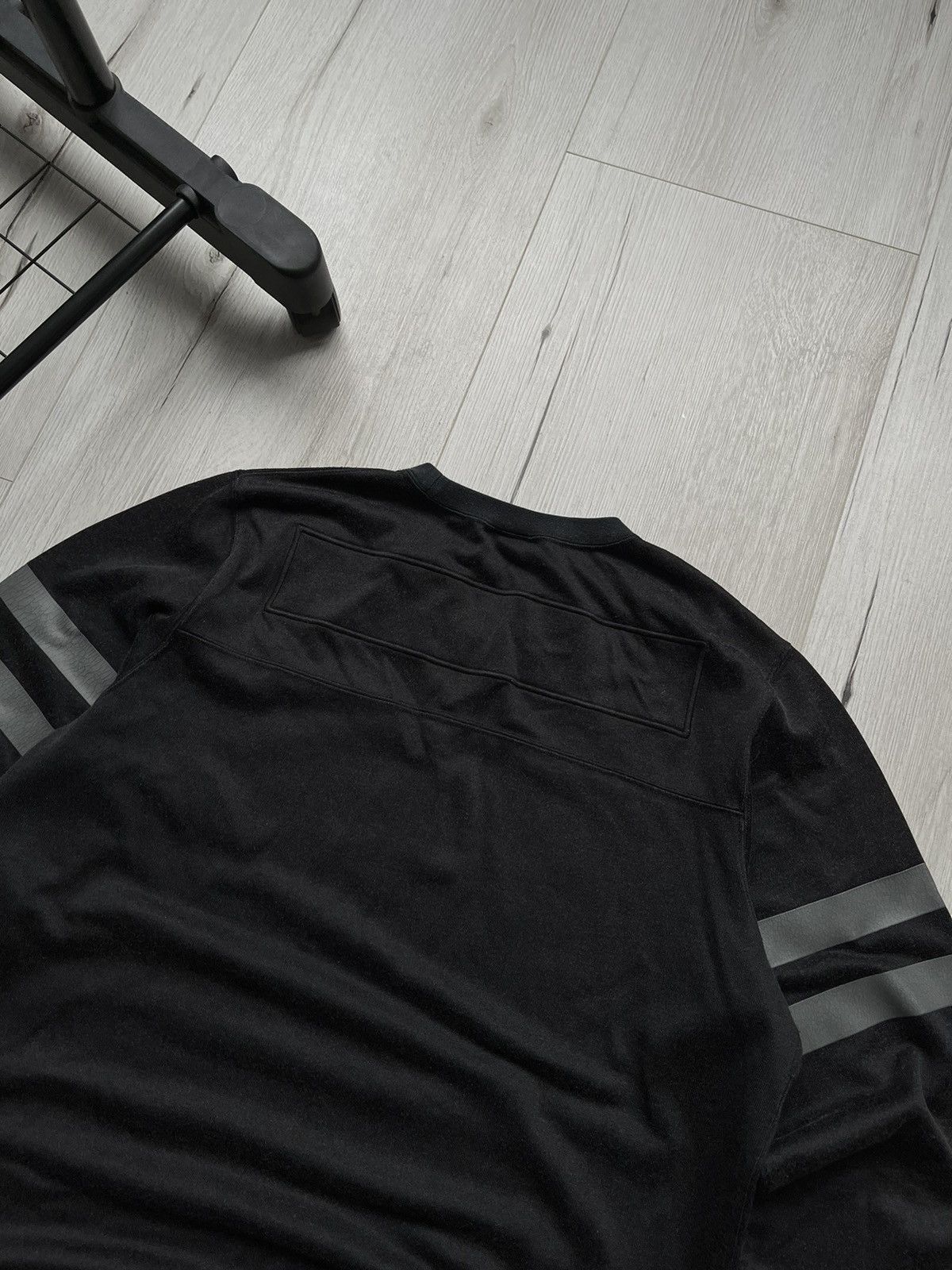Nike × Vintage Vintage Nike NSW Big Logo Y2K Sweatshirt Black Long sleeve Size US L / EU 52-54 / 3 - 8 Thumbnail