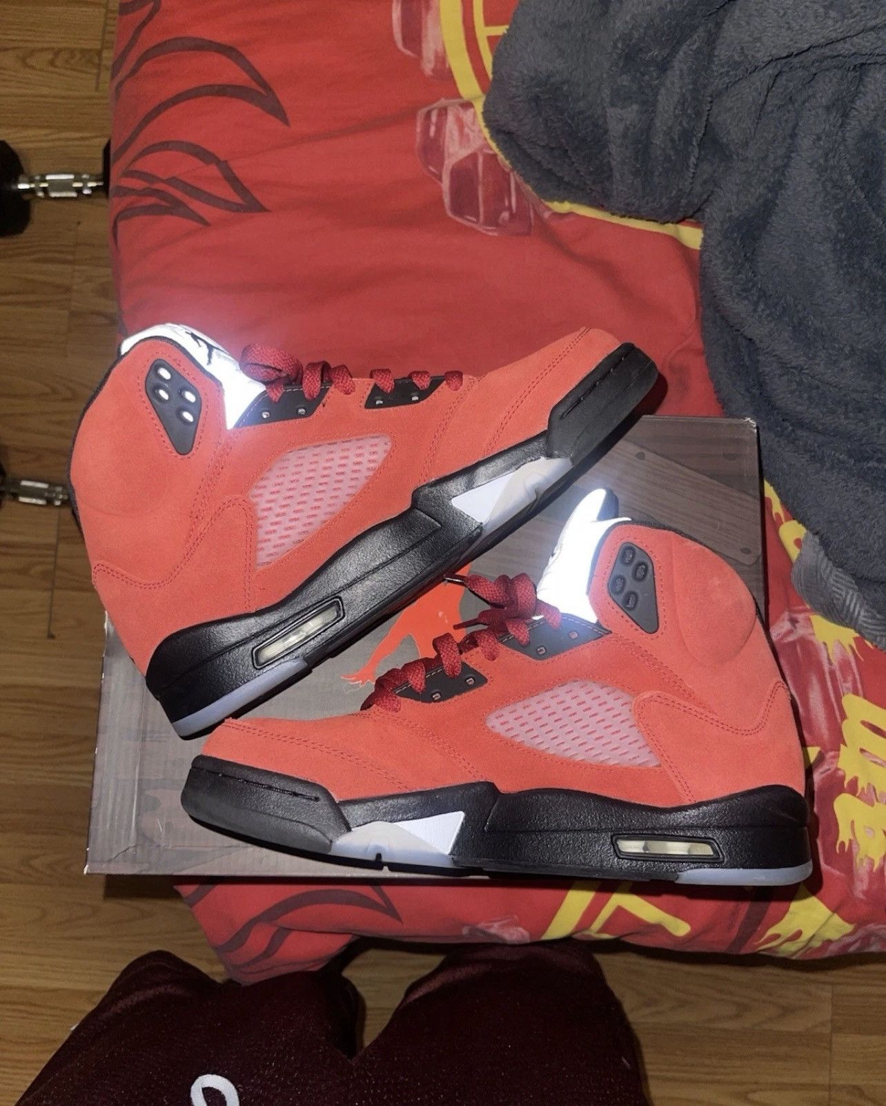 Jordan Brand 2021 raging bull 5’s Size US 8.5 / EU 41-42 - 3 Thumbnail