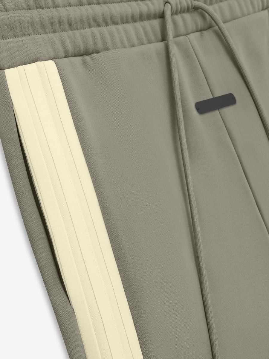 Adidas × Fear of God $200 Adidas x Fear of God Athletics Sweatpants Size US 26 / EU 42 - 3 Thumbnail