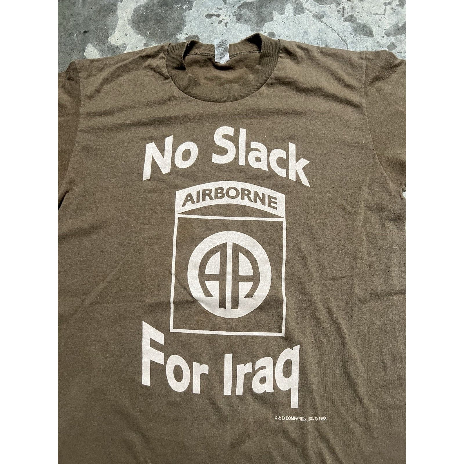 Vintage Rare Vintage No Slack For Iraq Airborne 1990 Shirt 80s 90s Size US L / EU 52-54 / 3 - 3 Thumbnail