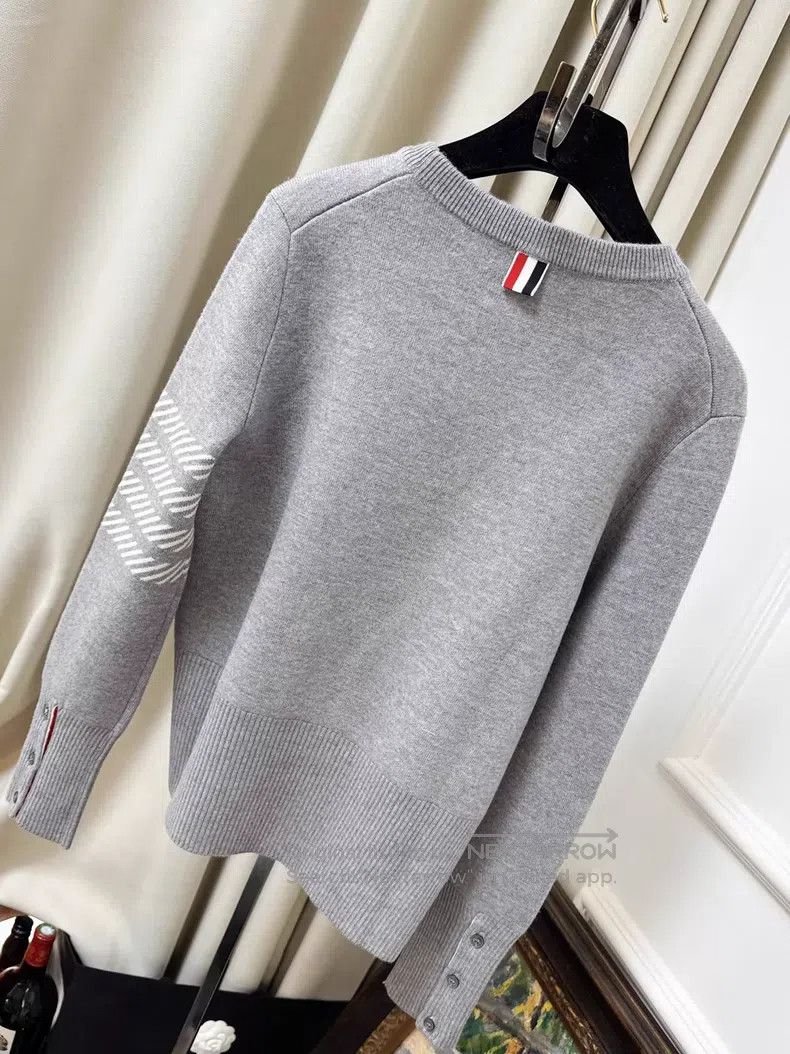 Thom Browne Thom Browne Grey whalebone ribbed crew-neck long-sleeve fo Size US XXS / EU 40 - 2 Thumbnail