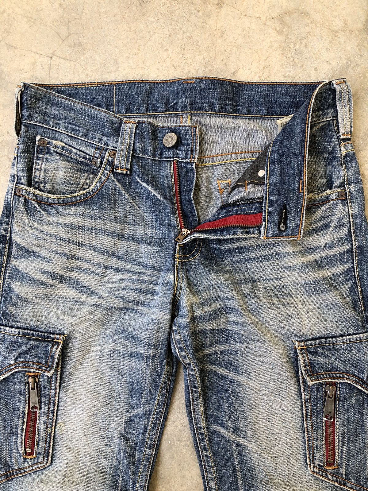 Le Grande Bleu (L.G.B.) Levis JAPAN With Side Pocket Flare Distressed Denim Size US 32 / EU 48 - 12 Thumbnail