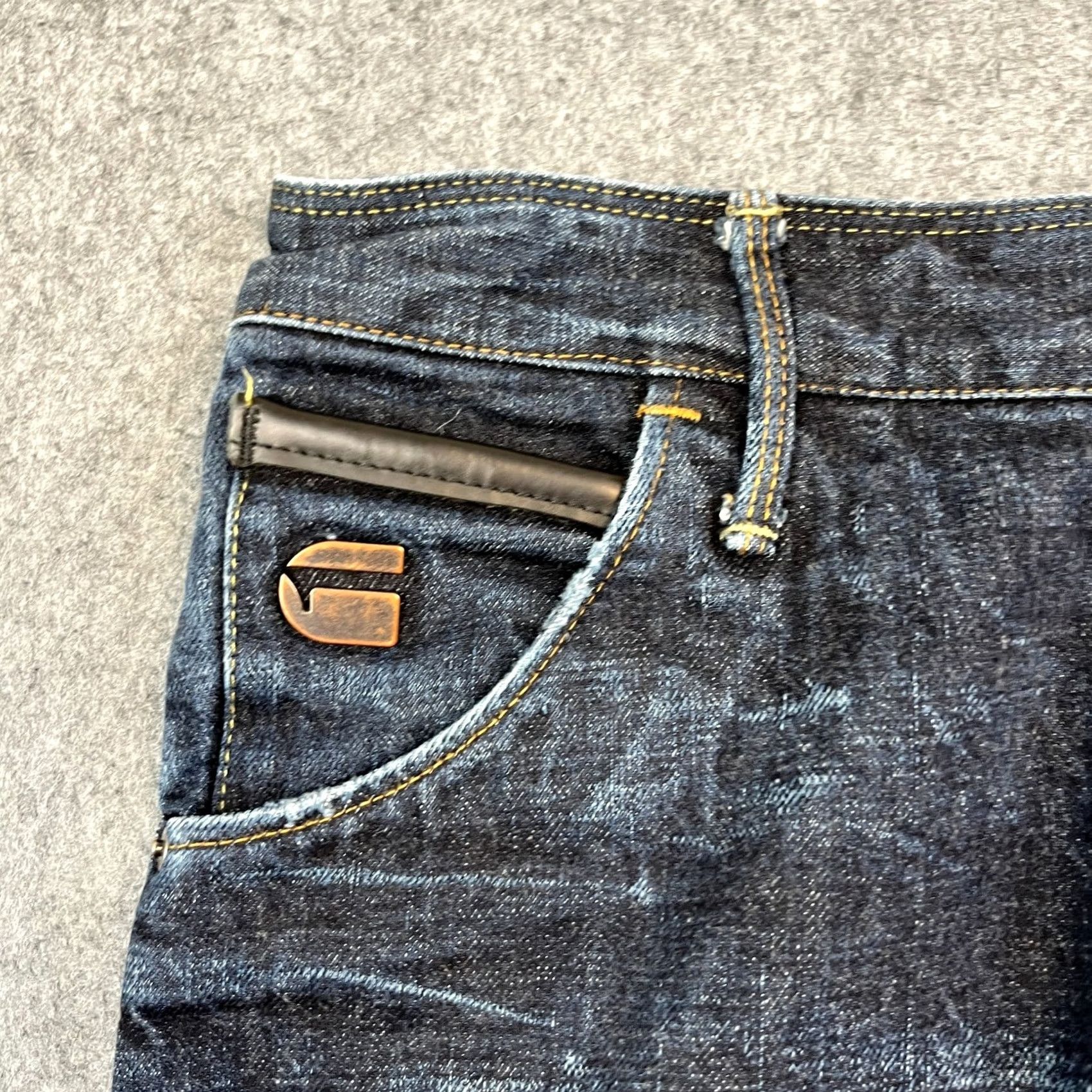 G-Star G-Star 3301 Jeans Arc Loose Tapered Denim Dark Wash Blue Whiskers 30 Regular Men Mens 5-Pocket Vintage No Zip Button Dark Wash Jeans Size US 30 / EU 46 - 7 Thumbnail