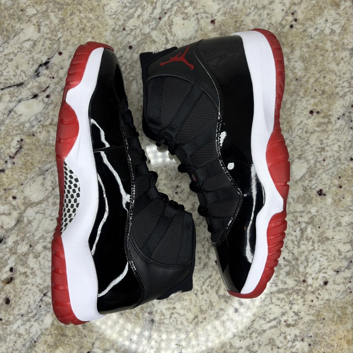 Jordan Brand Size 9 -Jordan 11 Retro Bred (2019) Lightly Used W/Box Size US 9 / EU 42 - 23 Thumbnail