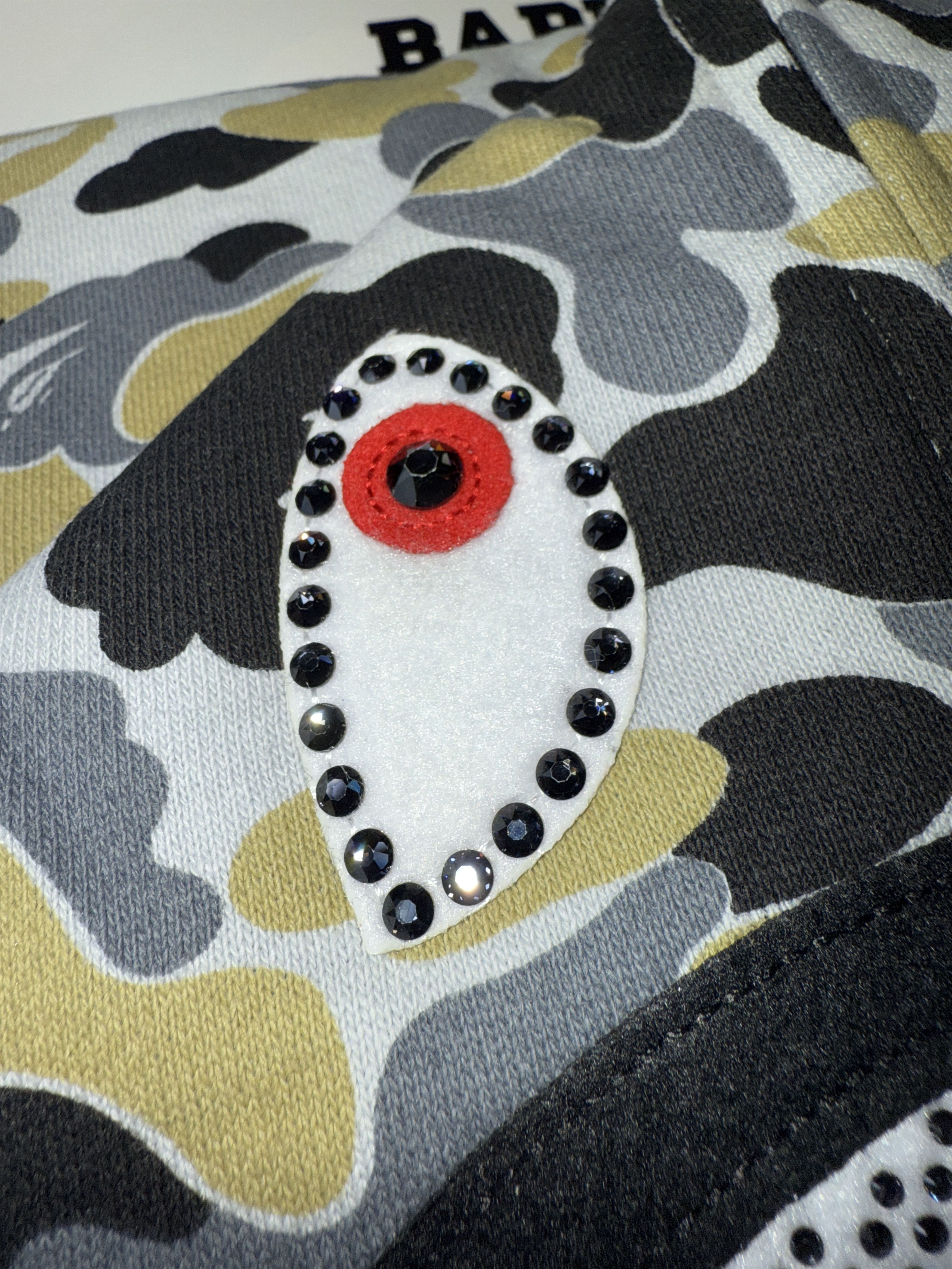 Bape BAPE STORE GINZA OPENING CRYSTAL STONE SHARK FULL ZIP HOODIE Size US M / EU 48-50 / 2 - 4 Thumbnail