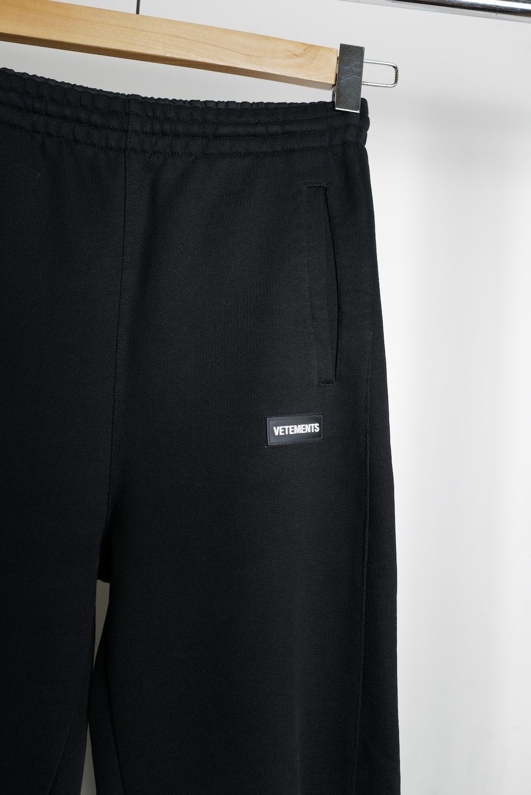 Vetements JERSEY TRACKPANTS Size US 30 / EU 46 - 8 Thumbnail