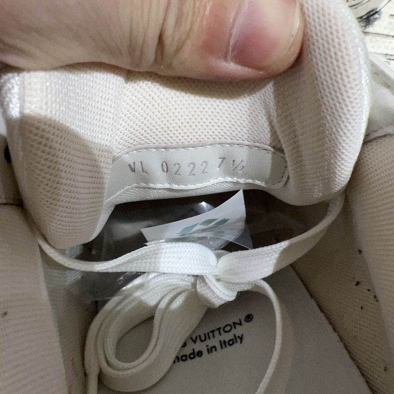 Louis Vuitton Louis Vuitton White Trainer Sneakers for Unisex -2505 Size US 9 / EU 42 - 5 Thumbnail