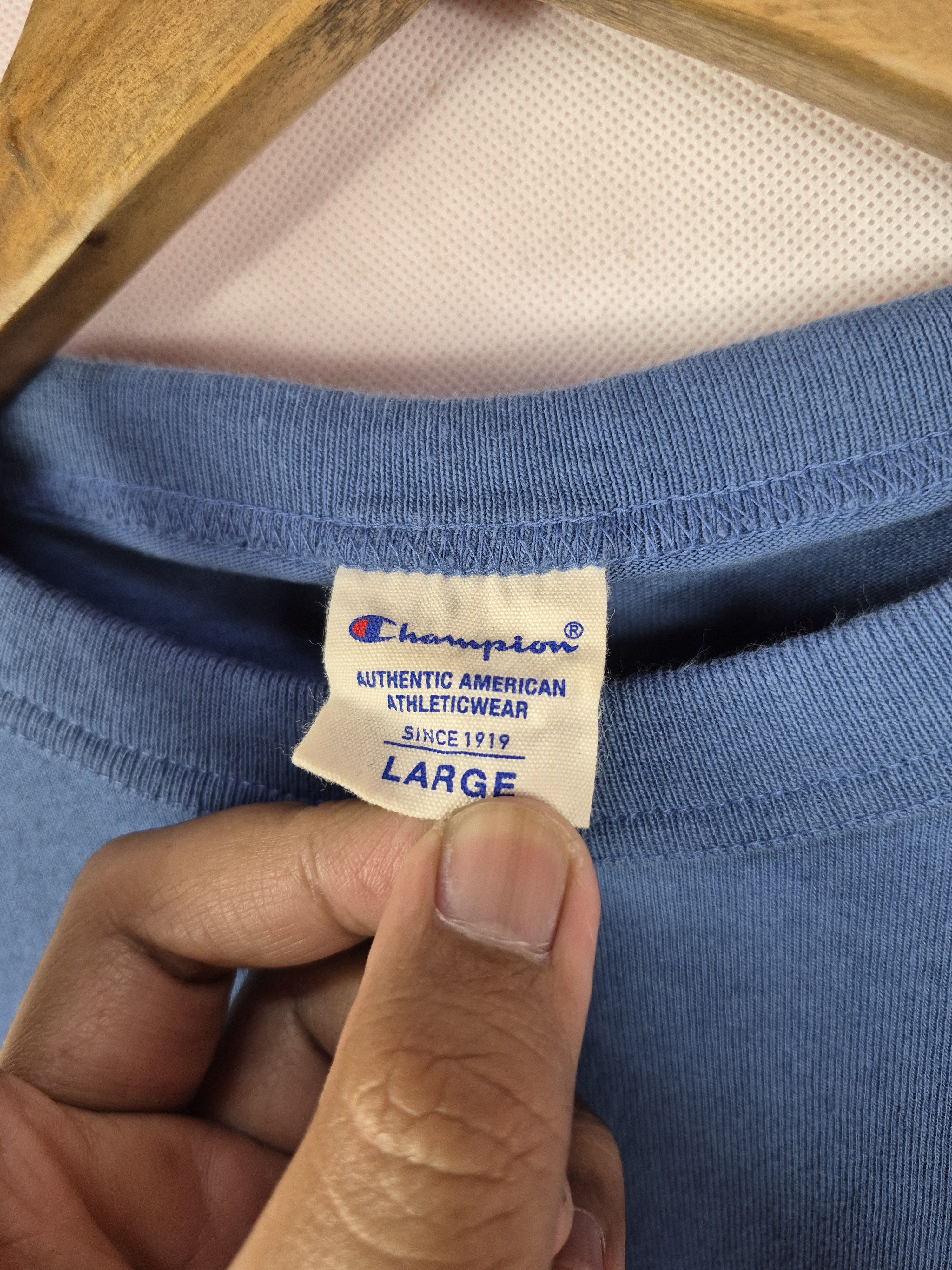 Champion 🔥 Vintage Style Champion Spellout Longsleeves Tee Size US M / EU 48-50 / 2 - 6 Thumbnail