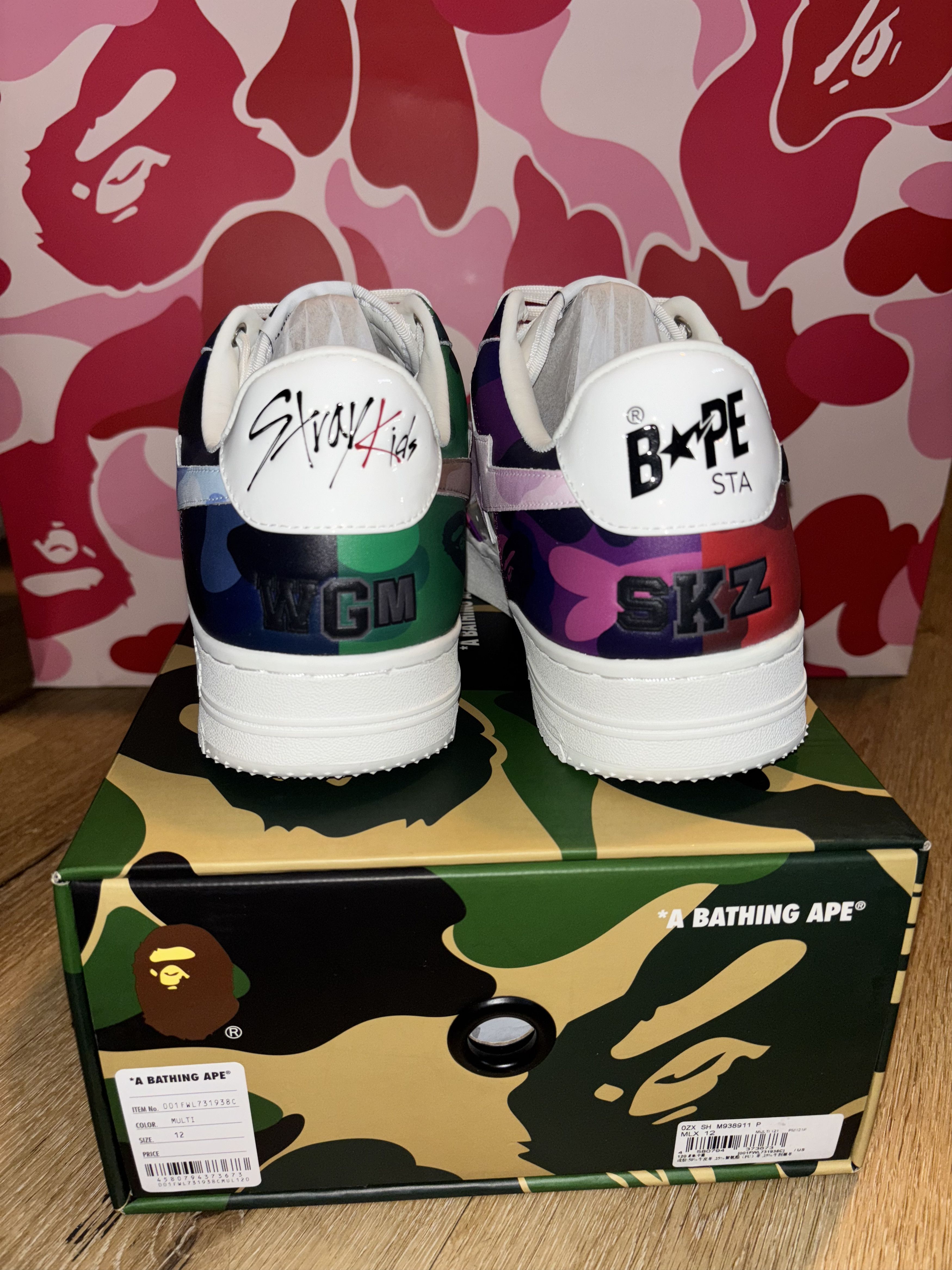 Bape BAPE x Stray Kids US Men’s 12 Shoes Brand New Authentic Size US 12 / EU 45 - 3 Thumbnail