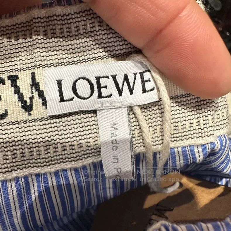 Loewe Loewe size M Navy and White Vertical Stripe Logo Short Skir Size 28" / US 6 / IT 42 - 3 Thumbnail
