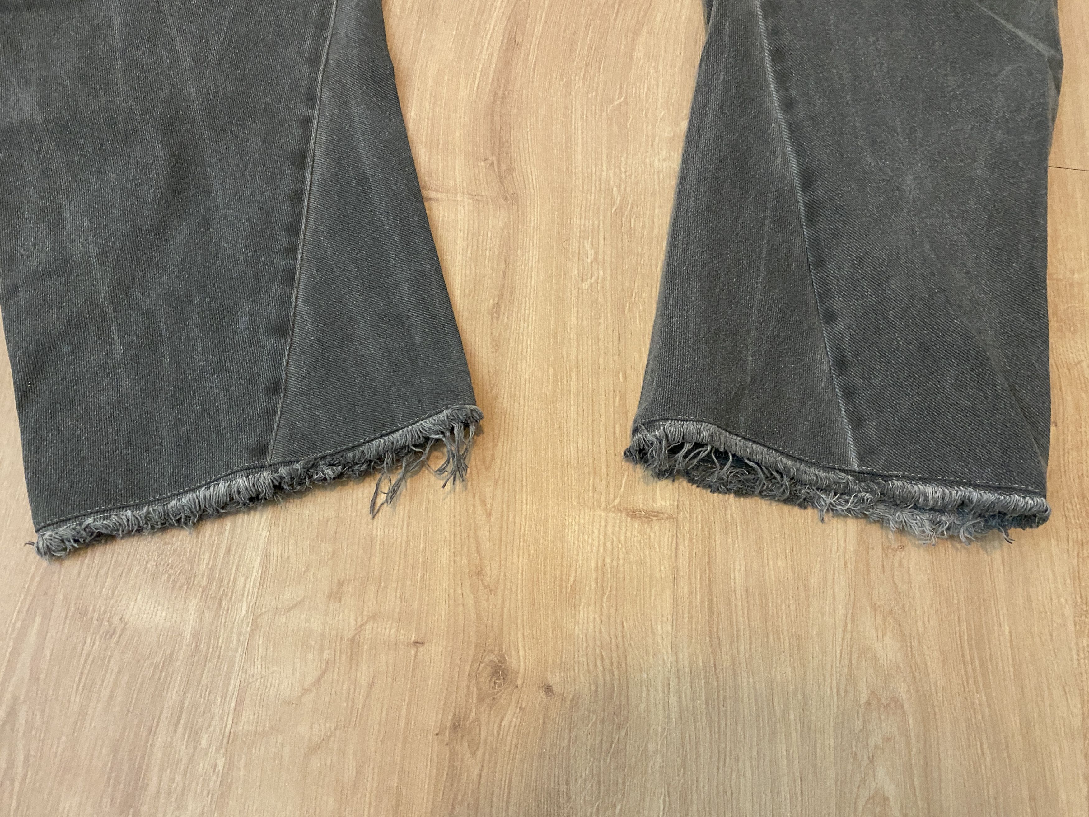 Lost & Found Ria Dunn Lost & Found Ria Dunn Rooms XL Gray Bias cut frayed denim Size US 38 / EU 54 - 4 Thumbnail