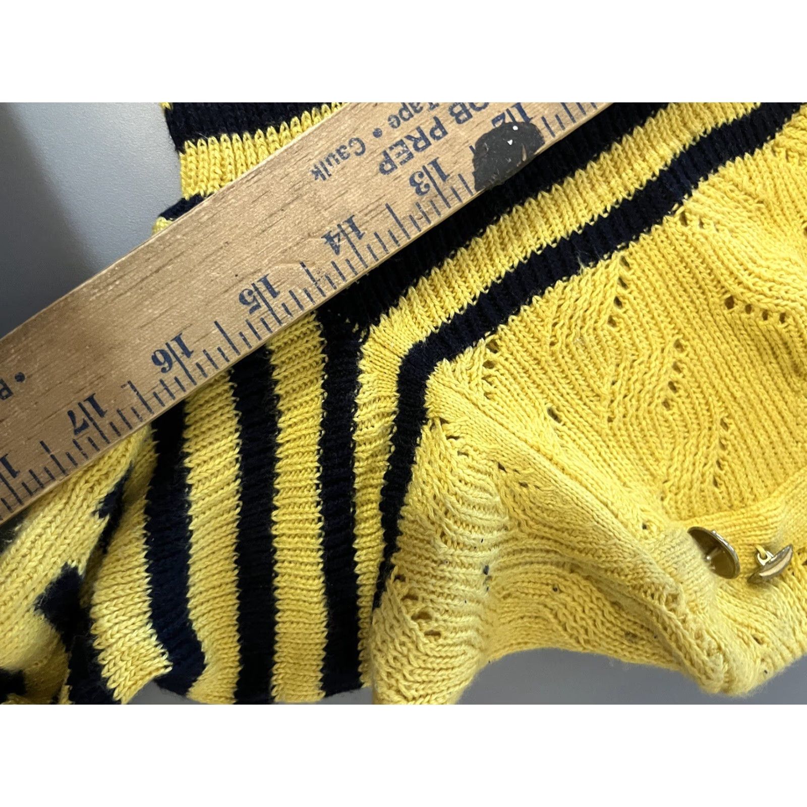 Talbots Talbots Women’s Sweater Knit Pointelle Button Shoulder Yellow Size PS Pullover Knit Crew Neck Casual, Party/Cocktail, Travel Womens Size S / US 4 / IT 40 - 5 Thumbnail