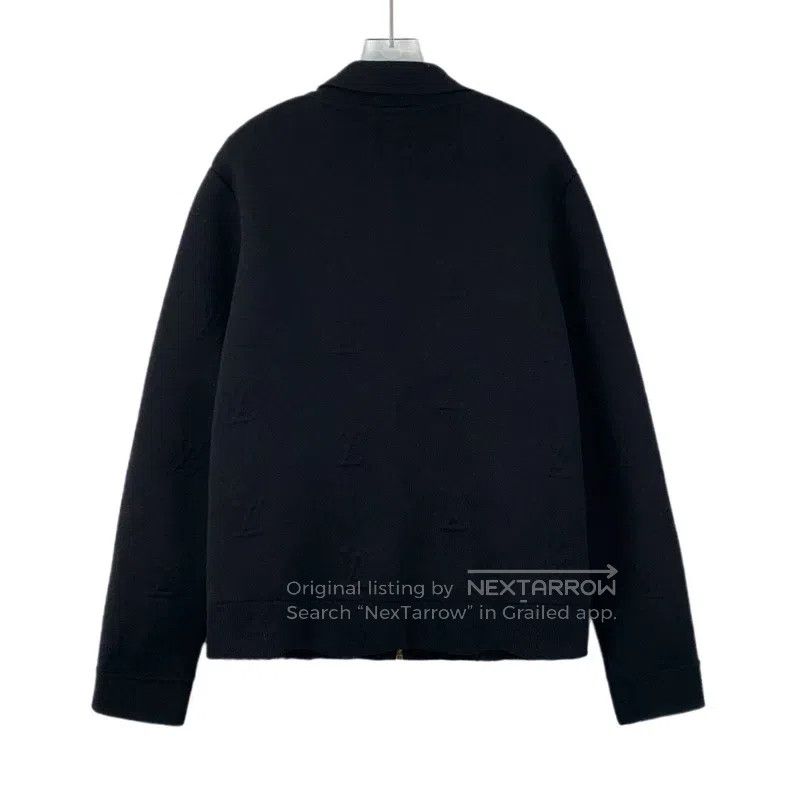 Louis Vuitton Louis Vuitton 25 black logo embossed full-print wool lapel Size US S / EU 44-46 / 1 - 2 Thumbnail