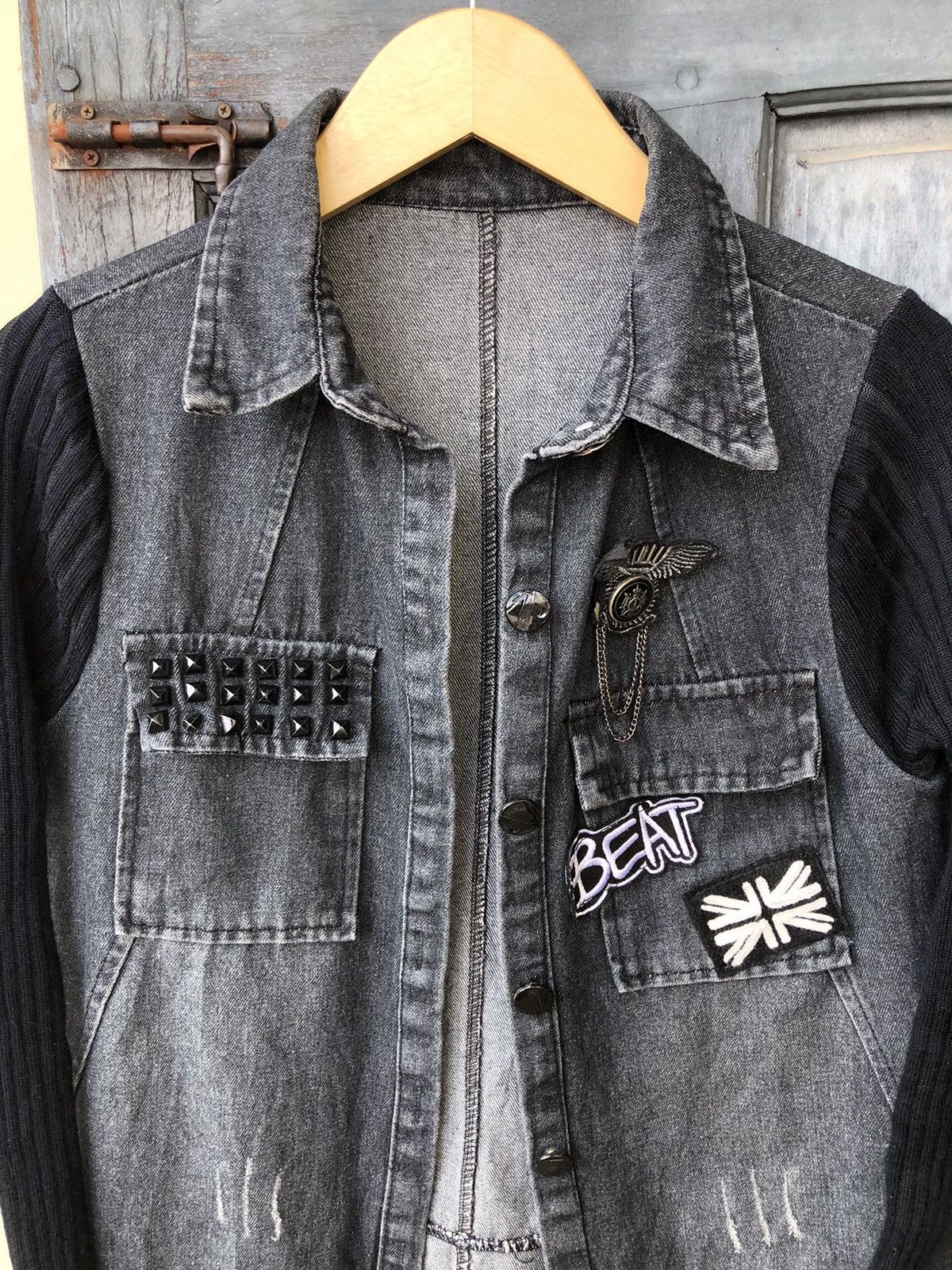 Japanese Brand Shirt Denim British Patch Pin Studed Knit Longsleeve Style Size US M / EU 48-50 / 2 - 5 Thumbnail