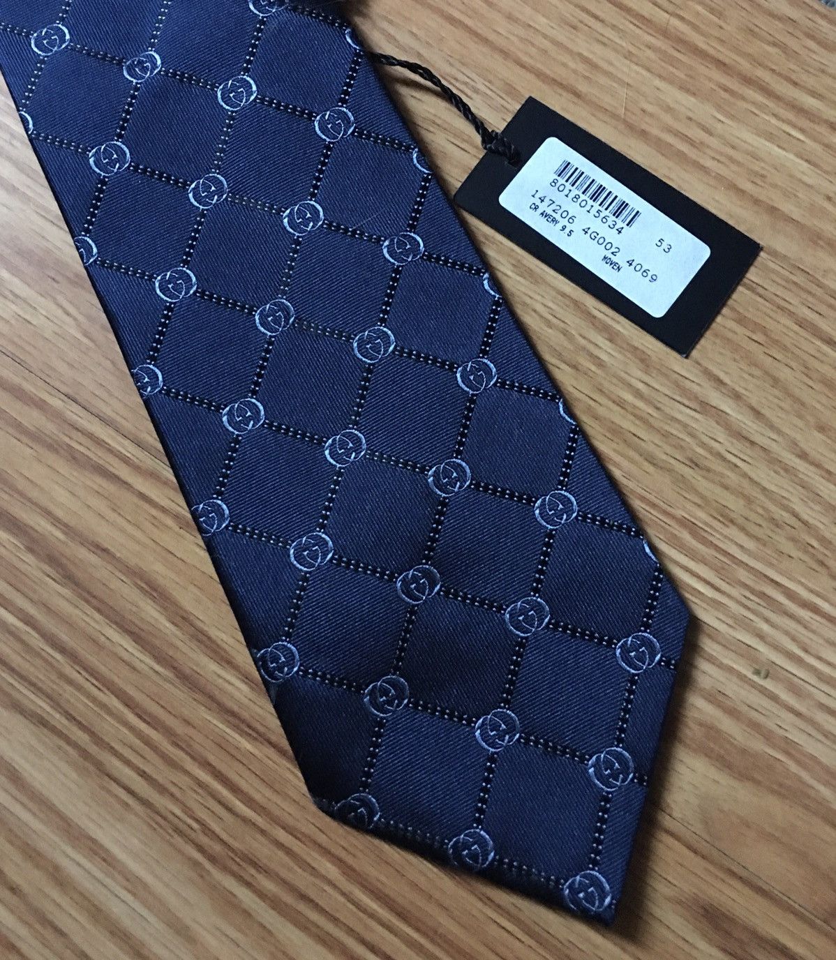 Gucci GUCCI New Mens Tie Dark Blue Monogrammed Logo GG Silk Size ONE SIZE - 2 Thumbnail