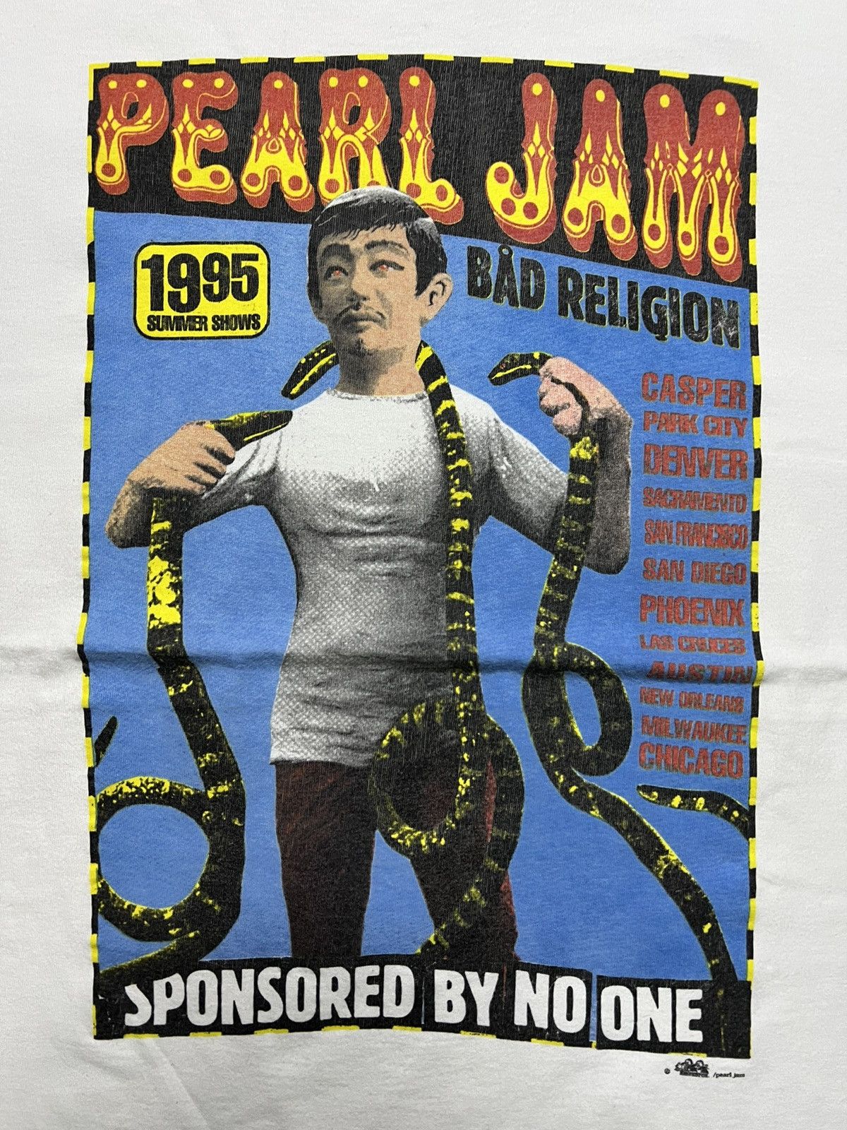 Band Tees × Vintage Very Rare Vintage 90s Pearl Jam 1995 Tour T-Shirt Size US XL / EU 56 / 4 - 7 Thumbnail