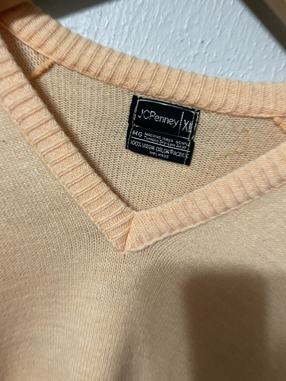 Vintage Vintage Mustard 1970s Knit Sweater Size US XL / EU 56 / 4 - 1 Thumbnail