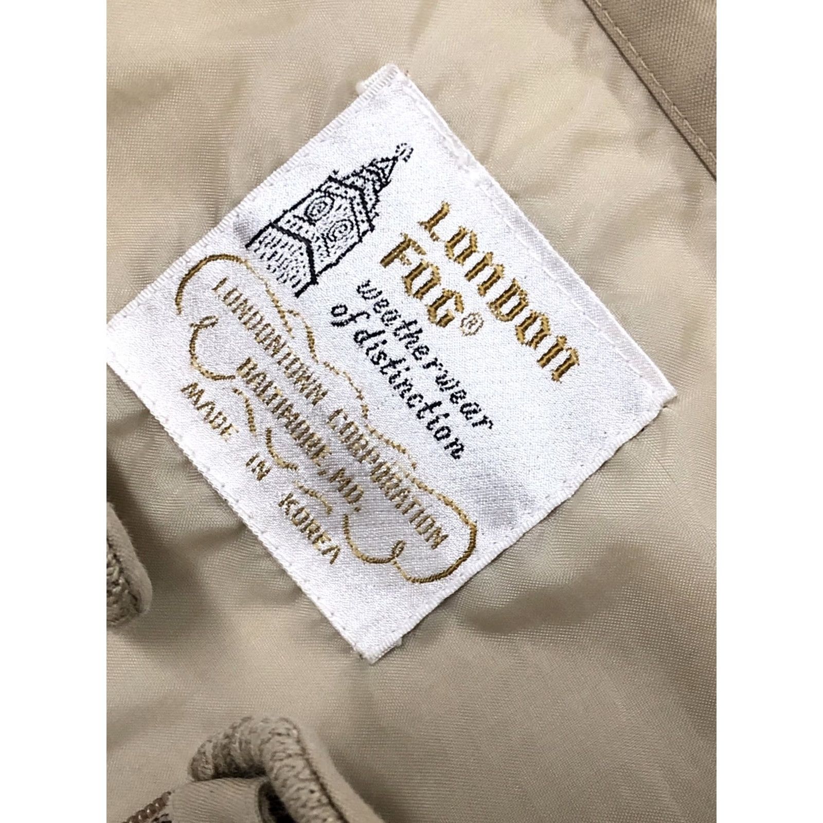 London Fog VINTAGE London Fog Members Only Jacket Travel Coat 46 Reg Tan/Beige Cotton Polyester Zip Solid Bomber Jacket Men Regular Spring Winter Fall Mens Size US S / EU 44-46 / 1 - 3 Thumbnail