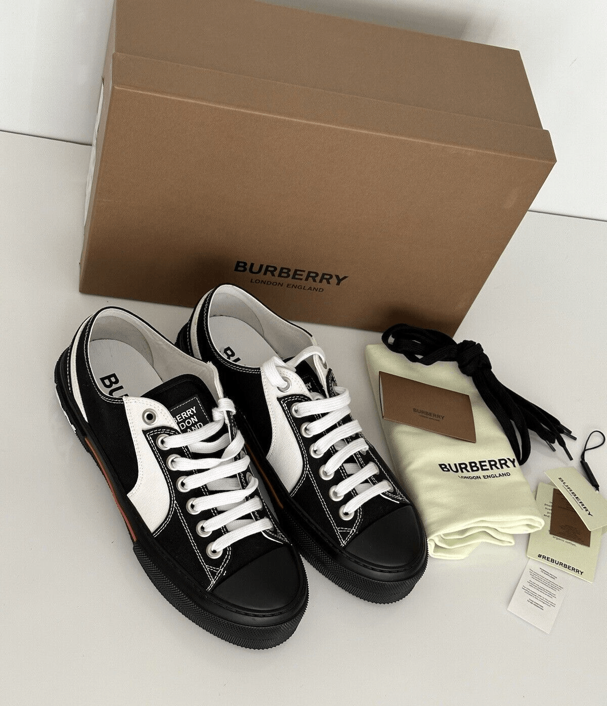 o1bs11s0923 Sneakers in Black/White