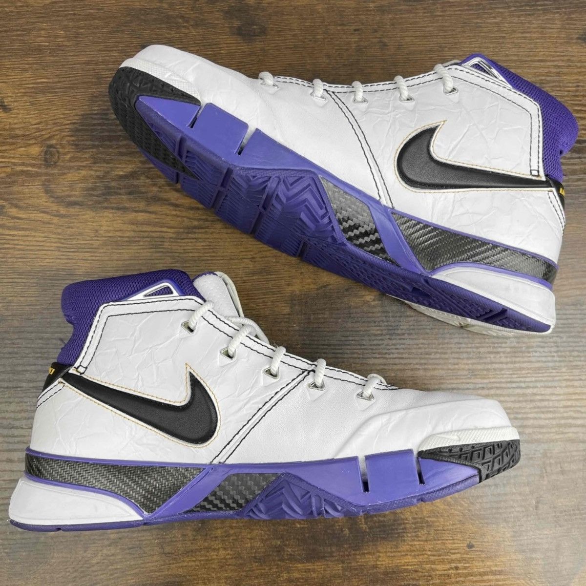 Nike Nike Zoom Kobe 1 Protro 81 Points Game 2019 Sz 8 AQ2728-105 Size US 8 / EU 41 - 4 Thumbnail