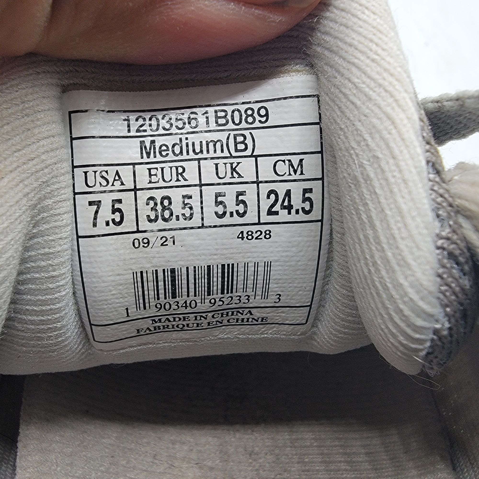 Brooks Brooks Ghost 14 Womens 7.5 Gray Athletic Running Shoes Sneak Size US 7.5 / IT 37.5 - 7 Thumbnail