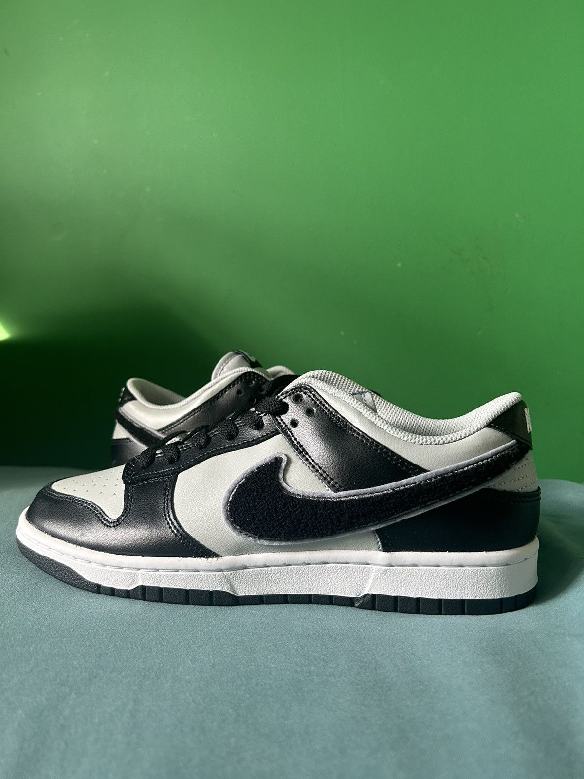 Nike Nike Dunk Low Chenille Swoosh 2022 Size US 9.5 / EU 42-43 - 1 Thumbnail