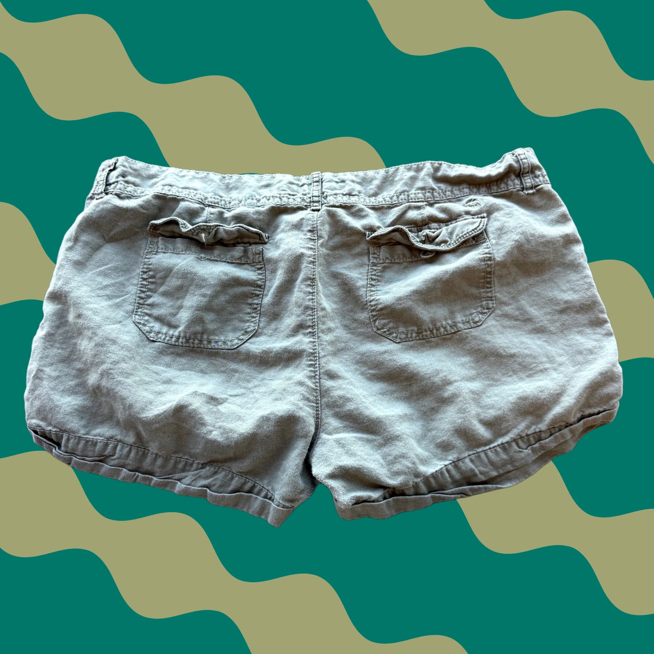 Vintage VINTAGE Abercrombie & Fitch Linen Blend Green Mini Casual Shorts Women’s L Chino Size 36" / US 14 / IT 50 - 1 Thumbnail