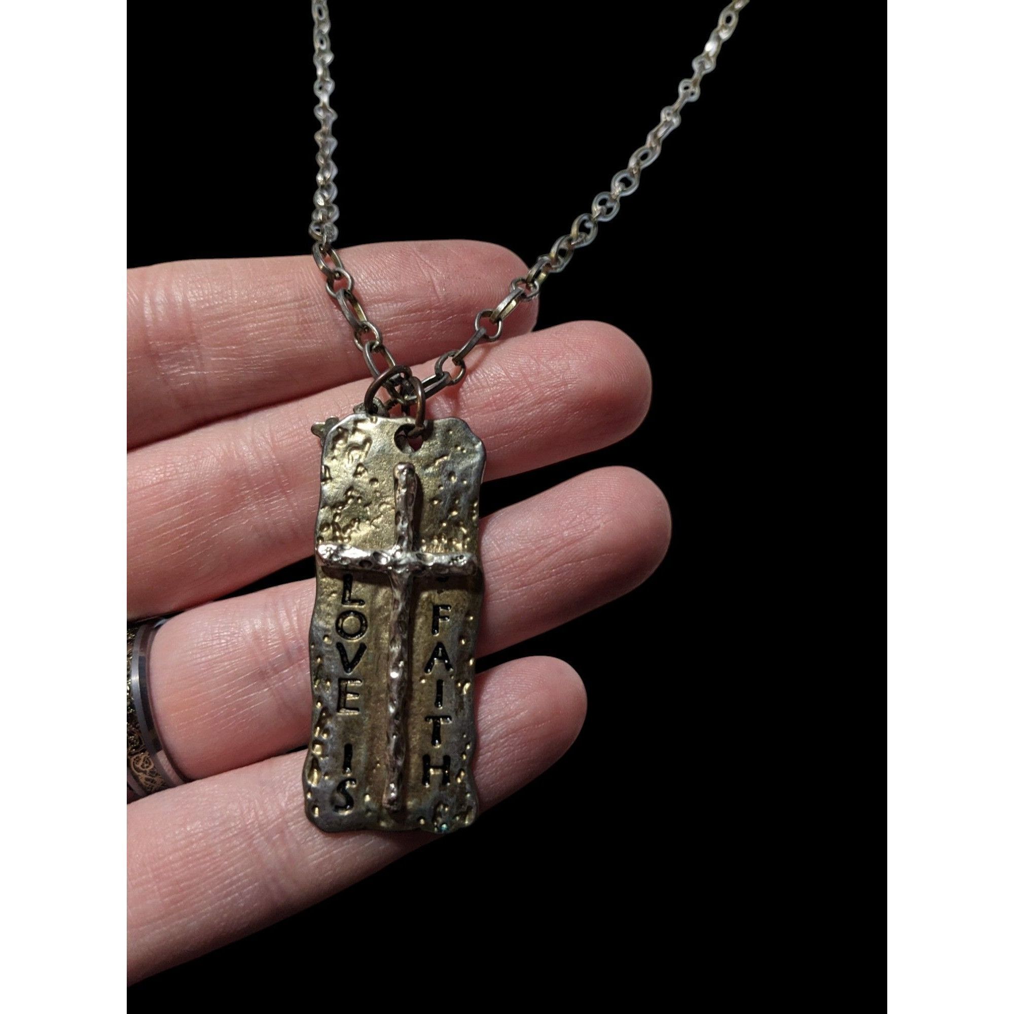 Other Love Is Faith Hammered Brutalist Pendant Necklace Size ONE SIZE - 3 Thumbnail