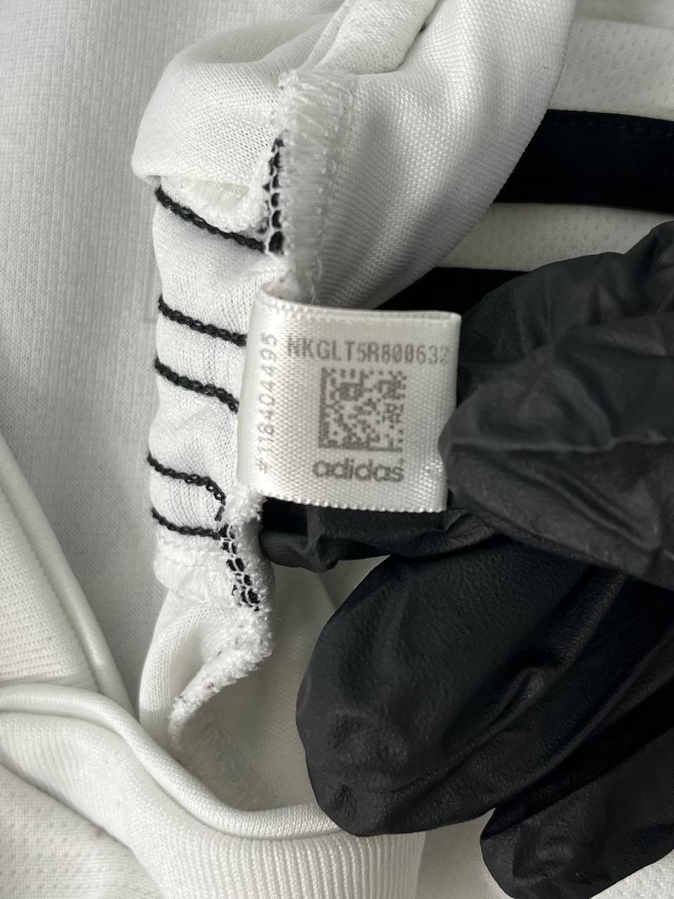 Adidas GERMANY 2018 AWAY SHIRT FOOTBALL JERSEY ADIDAS SIZE XL Size US XL / EU 56 / 4 - 6 Thumbnail