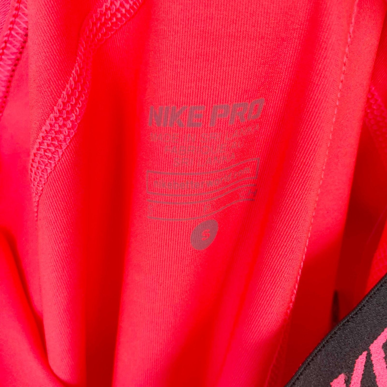 Nike Nike Pro Hypercool Neon Coral Leggings Sz S Size 27" / US 4 / IT 40 - 2 Thumbnail