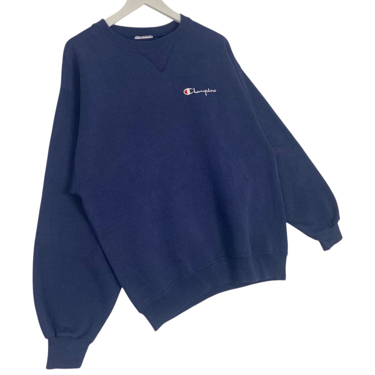 Other Vintage Champion Logo Crewneck Sweatshirt Navy Blue Size US M / EU 48-50 / 2 - 3 Thumbnail