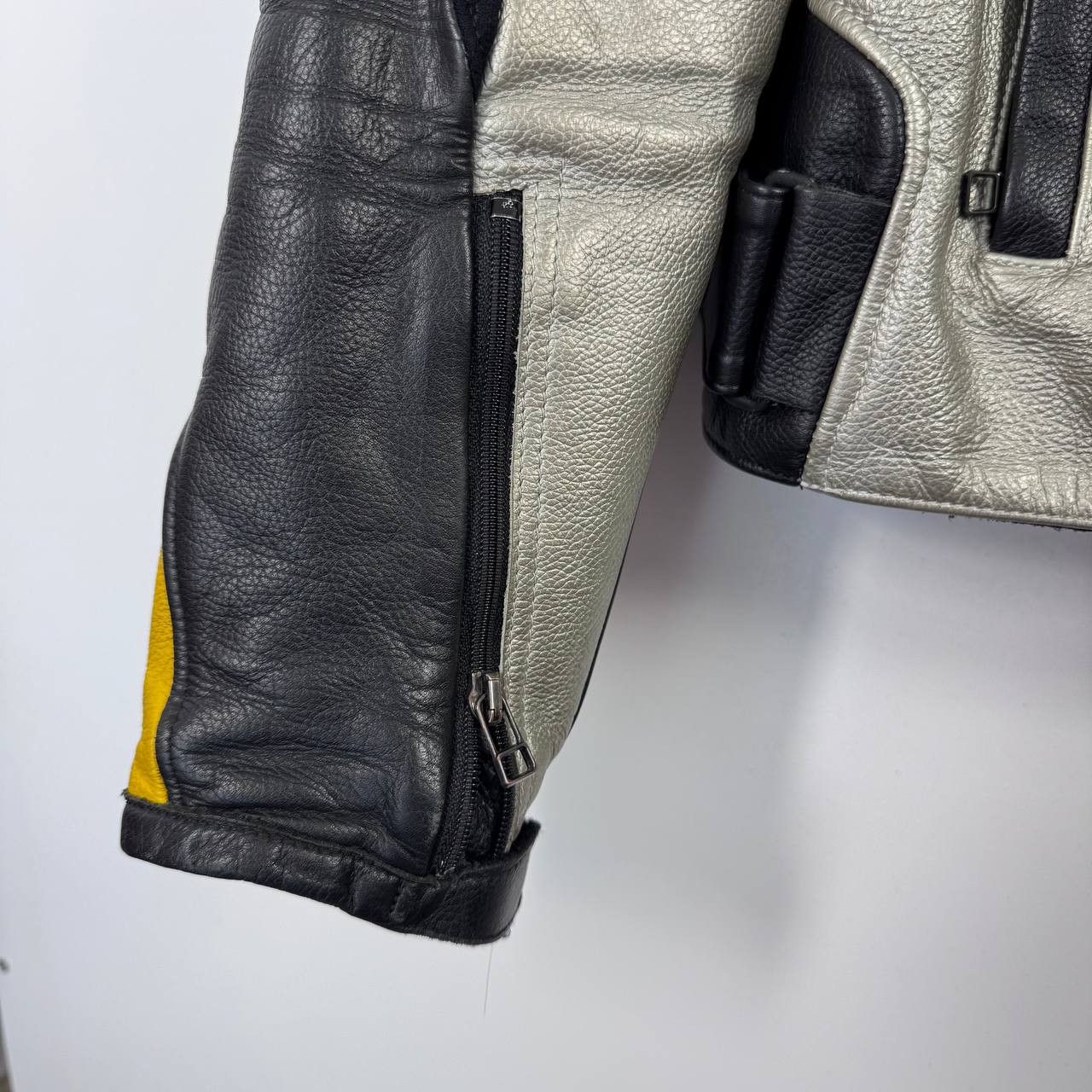 Dainese Dainese Leather Motorcycle Jacket Black Yellow Mens Size M Size US M / EU 48-50 / 2 - 5 Thumbnail