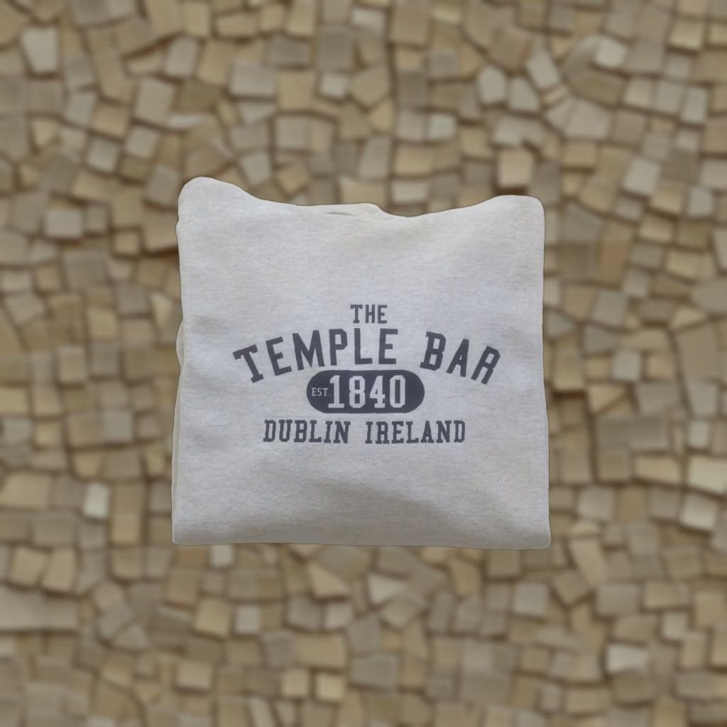 Fruit Of The Loom VINTAGE Fruit of the Loom 90s Retro Irish Pub Dublin Distressed Sweatshirt Hoodie L Men's Gray Crew Neck Sweatshirt Pullover Size US L / EU 52-54 / 3 - 1 Thumbnail