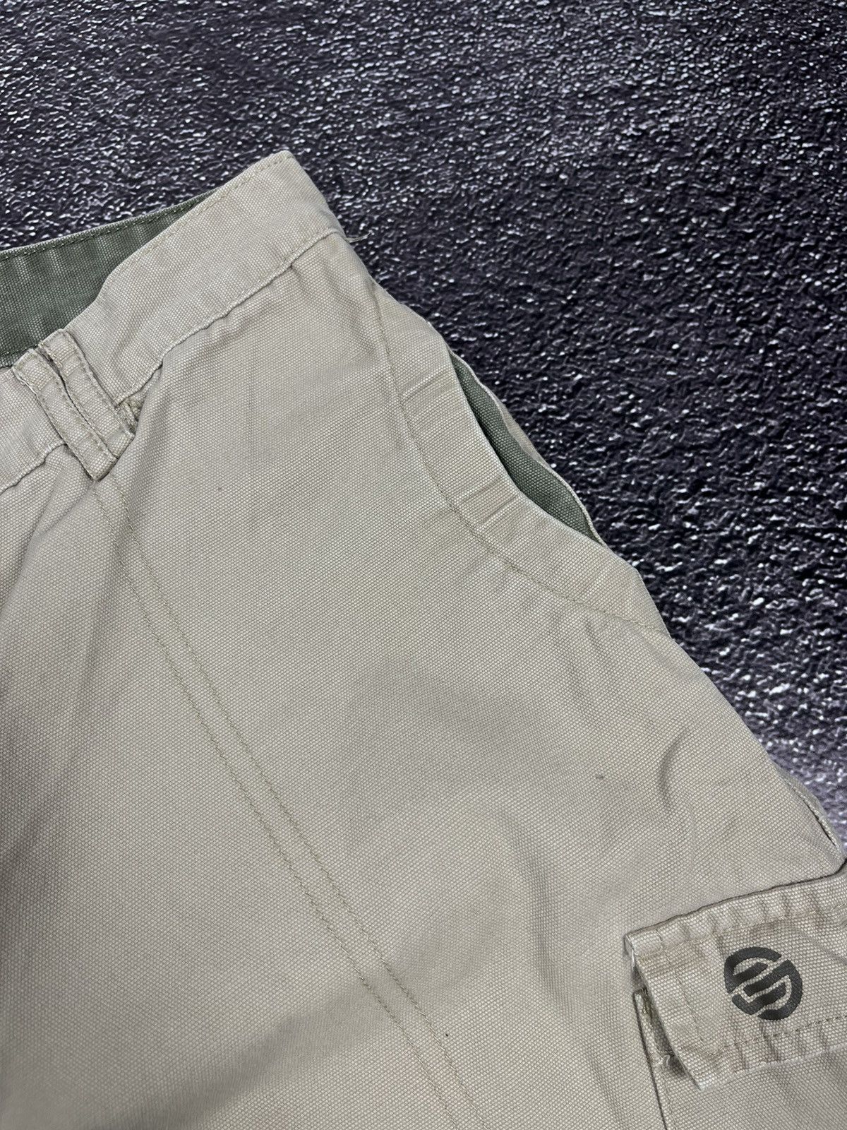 Santa Cruz Skateboards Rare🔥 Santa Cruz Big Logo Vintage Cargo Pants Y2K Jogger Size US 30 / EU 46 - 7 Thumbnail