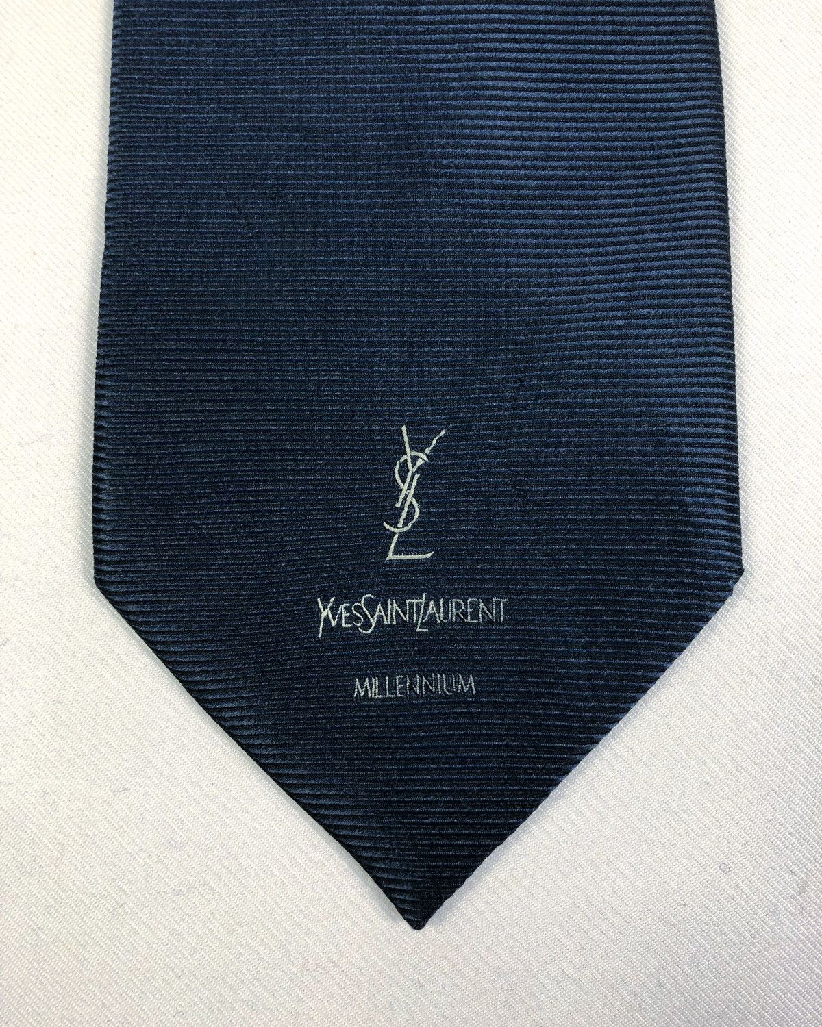 Yves Saint Laurent Rare Vintage Yves Saint Laurent YSL Millennium Silk Tie Size ONE SIZE - 4 Thumbnail