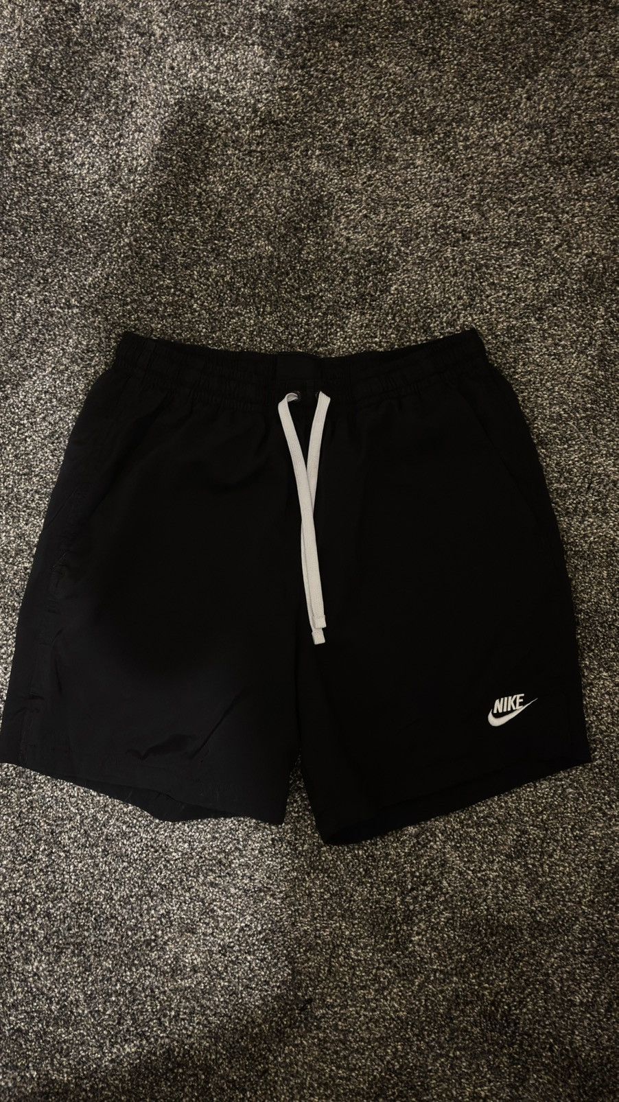 Nike Medium Black Nike shorts Size US 30 / EU 46 - 1 Thumbnail