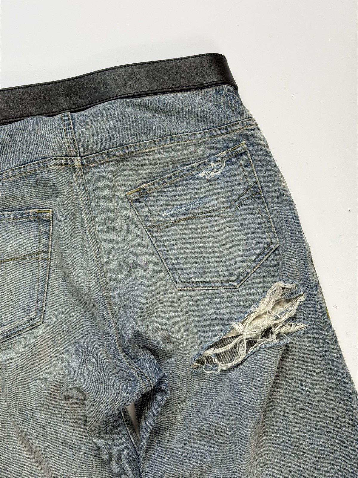 Balenciaga Balenciaga Integrated Belt Washed Blue Denim Pants Size US 28 / EU 44 - 6 Thumbnail