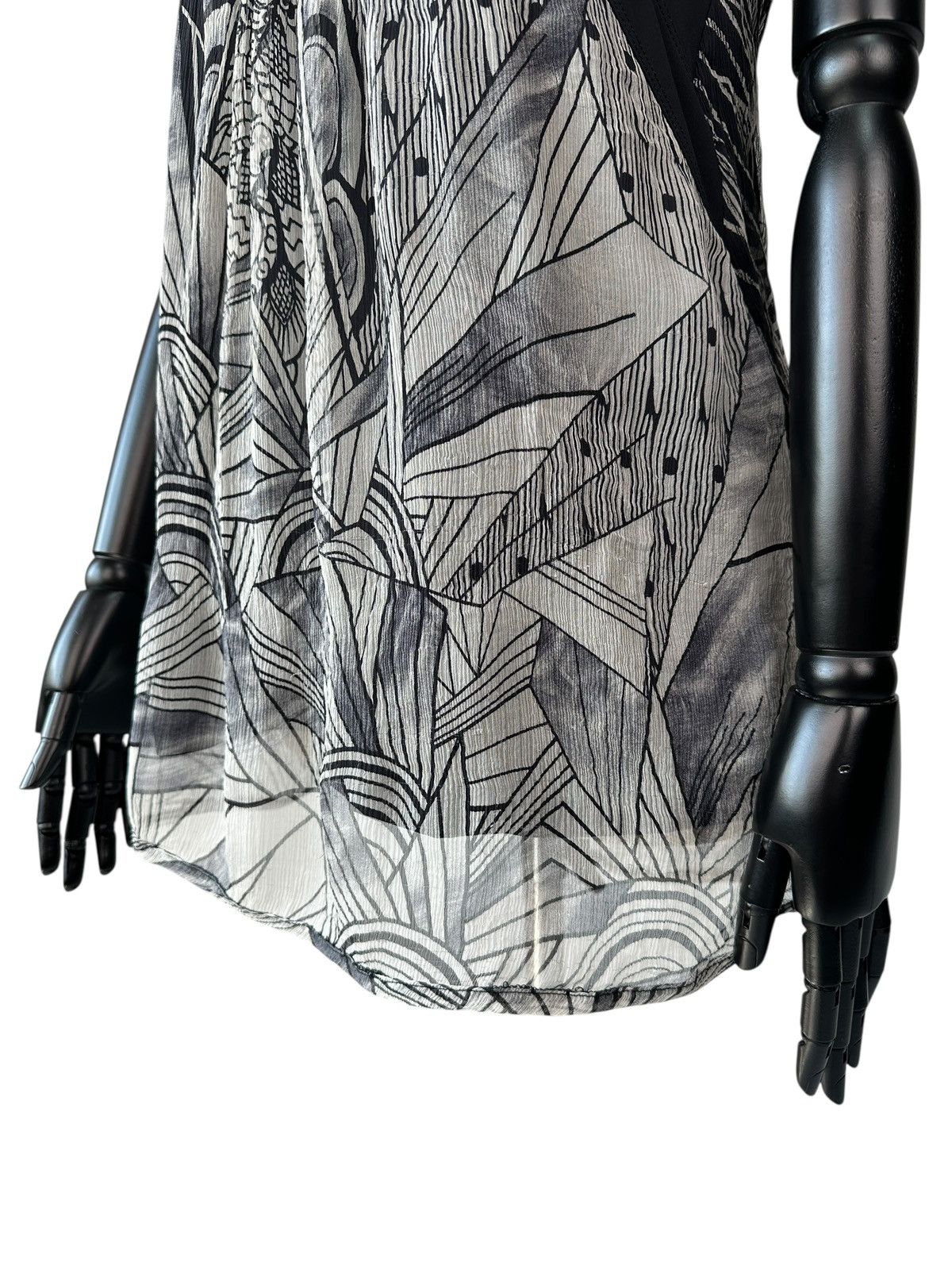 Other SAVE The QUEEN 100% Silk Tank Top Sleeveless Mesh Jersey Y2K Size XL / US 12-14 / IT 48-50 - 4 Thumbnail