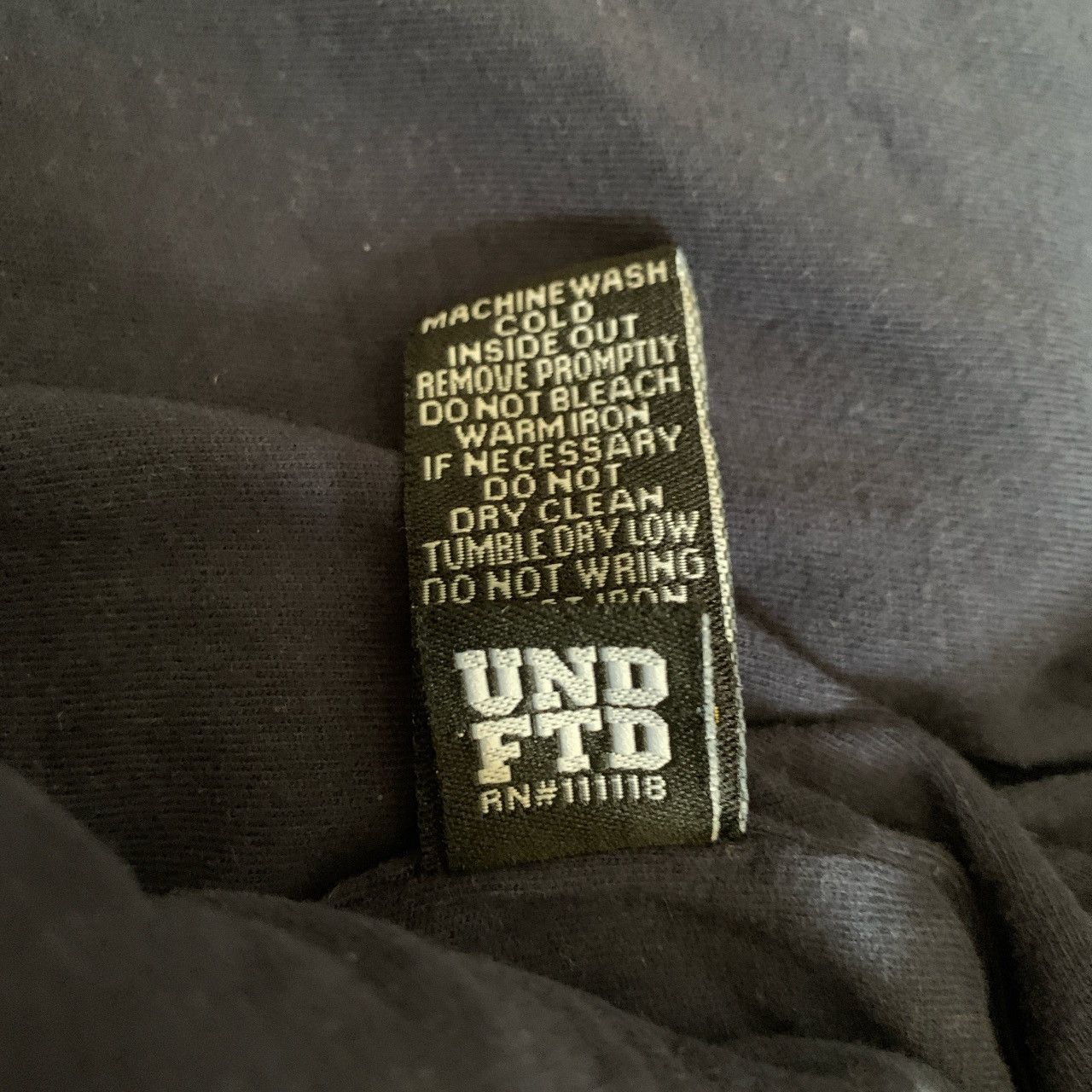 Undefeated RARE Undefeated Embroidered silk-lined hoodie jacket size L Size US L / EU 52-54 / 3 - 6 Thumbnail