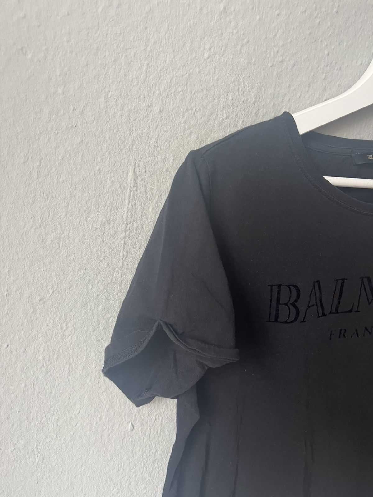 Balmain × H&M Balmain Velvet Shirt Size US S / EU 44-46 / 1 - 3 Thumbnail