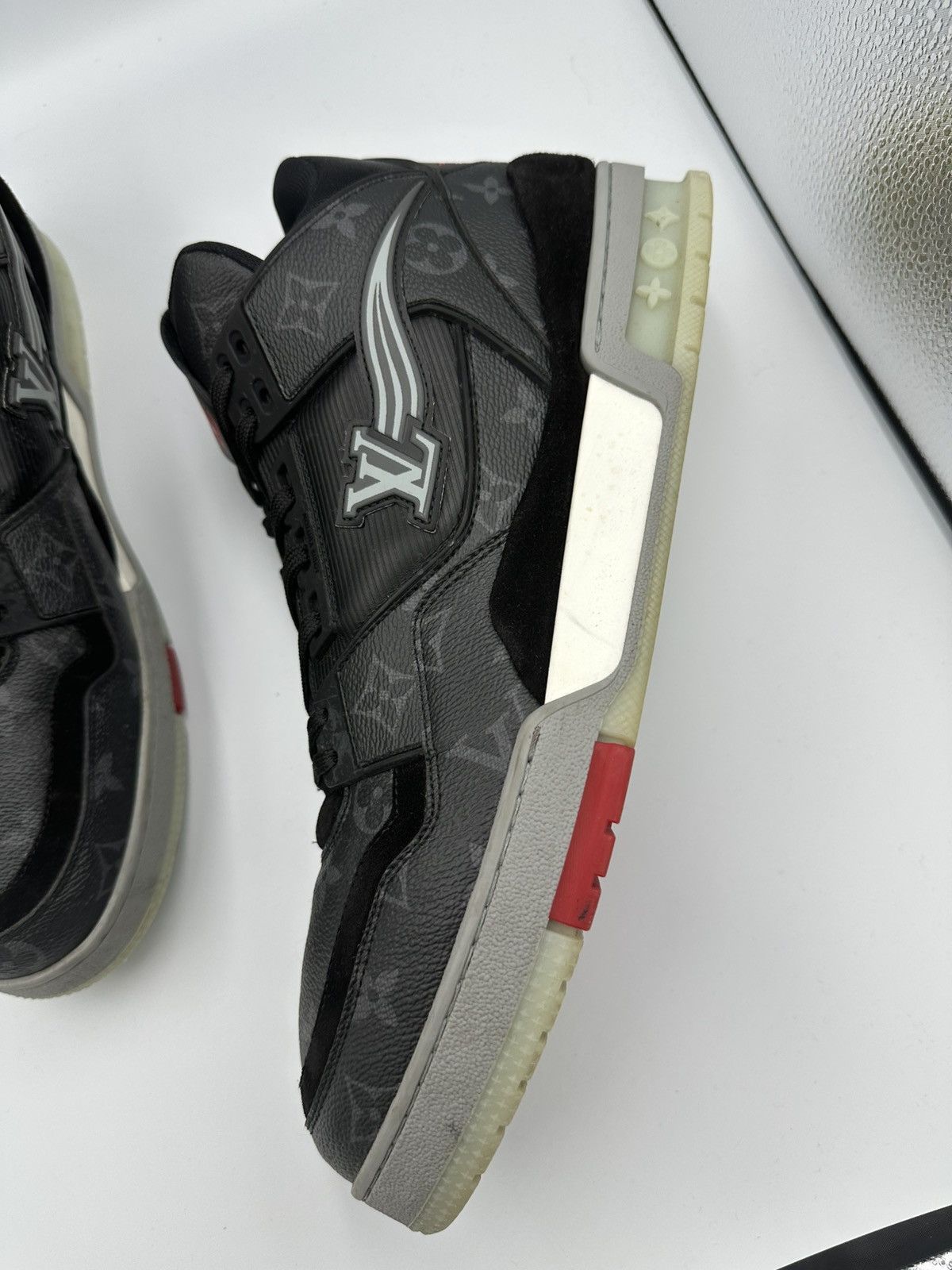 Louis Vuitton Louis Vuitton Sneakers Size US 12.5 / EU 45-46 - 9 Thumbnail