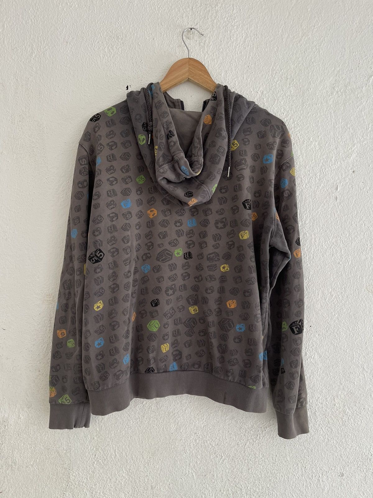 Fubu Fubu All Over Prints Dice Hoodie Size US L / EU 52-54 / 3 - 3 Thumbnail