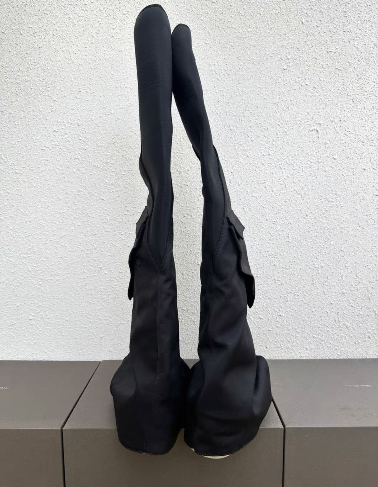 Rick Owens Rick Owens DRKSHDW cargo over-the-knee elephant boots Size US 8 / EU 41 - 3 Thumbnail