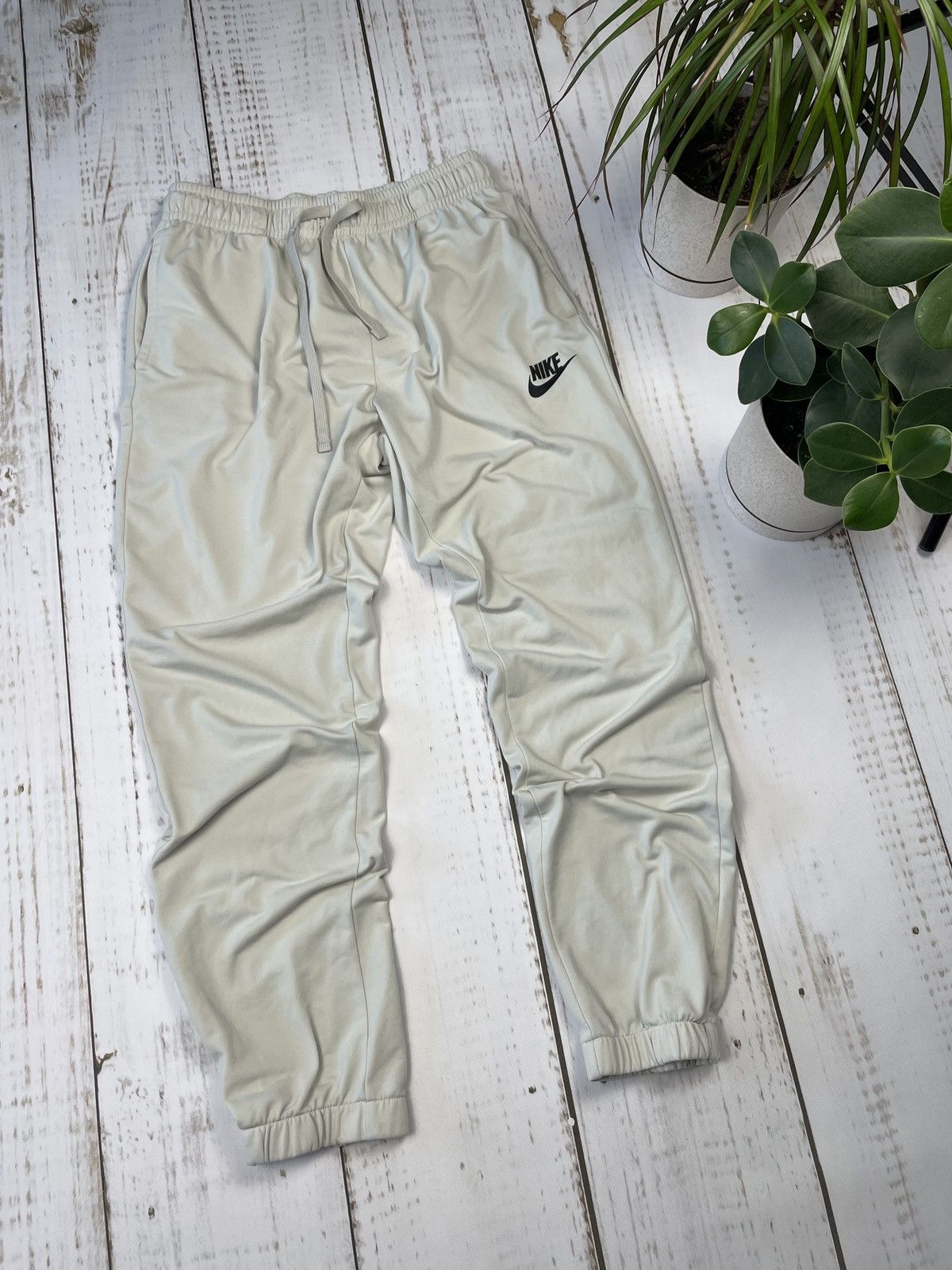 Vintage Nike Beige Sweatpants Drill Big Swoosh Size US 32 / EU 48 - 1 Thumbnail