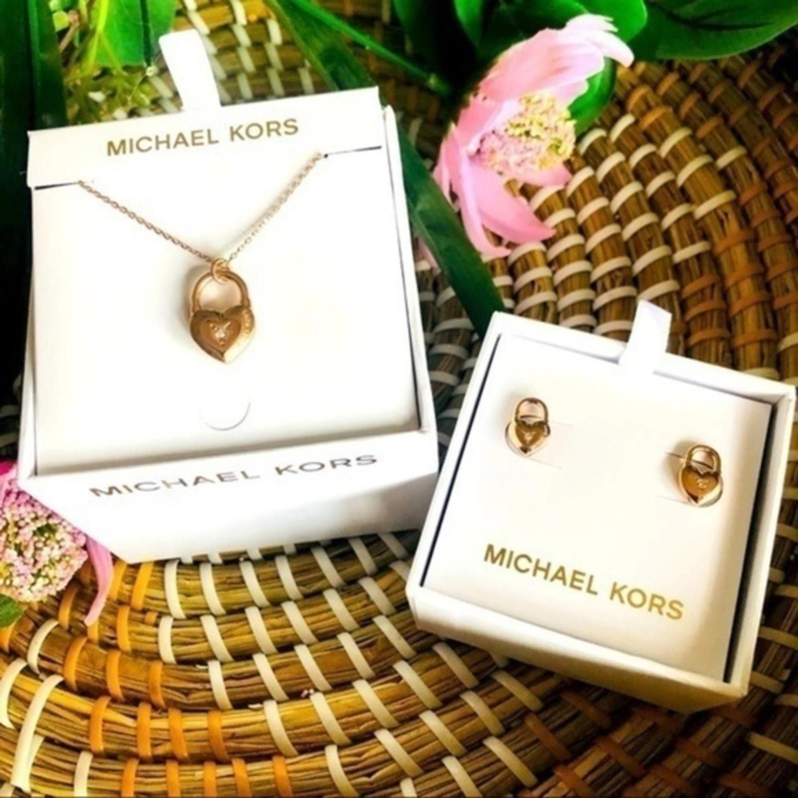 Michael Kors Michael Kors Rose Gold Heart Necklace And Earring Set NWT Size ONE SIZE - 1 Thumbnail