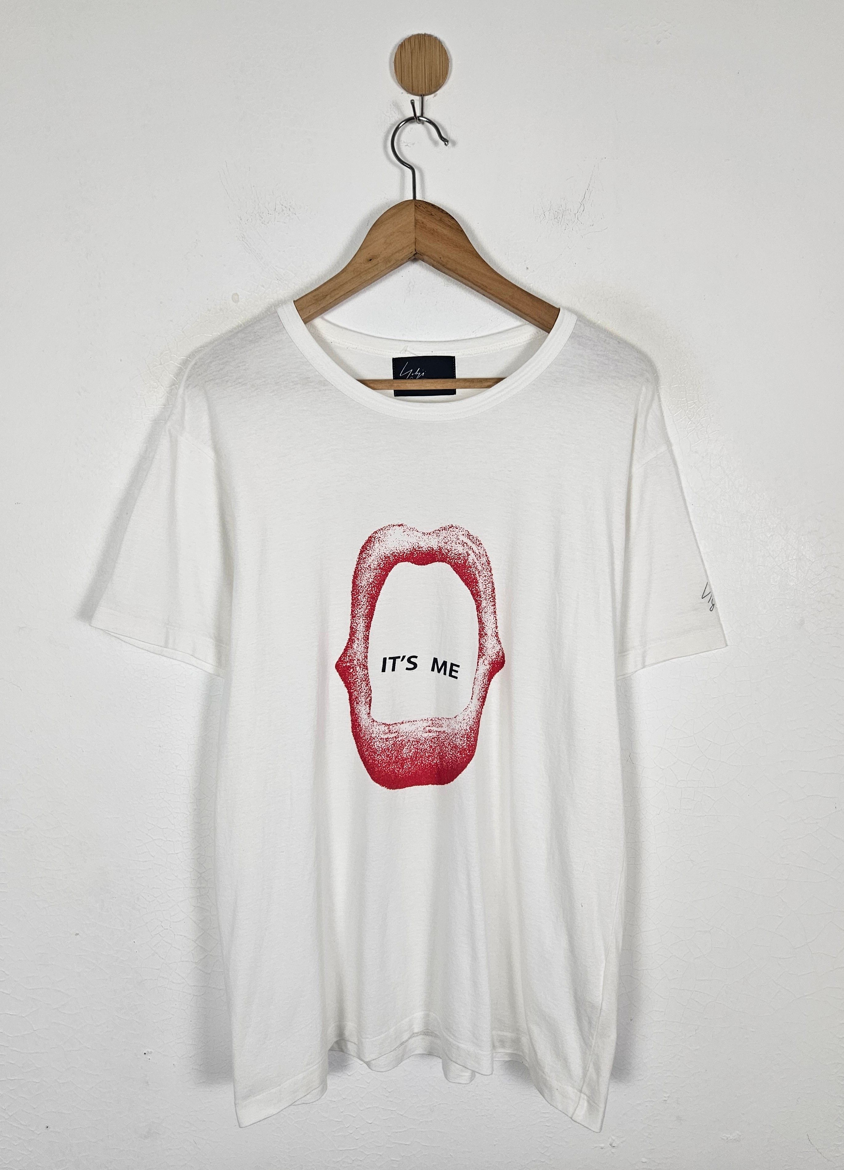 Yohji Yamamoto Yohji Yamamoto x Justin Davis ‘It’s Me’ Red Lips Shirt Size US XL / EU 56 / 4 - 1 Thumbnail
