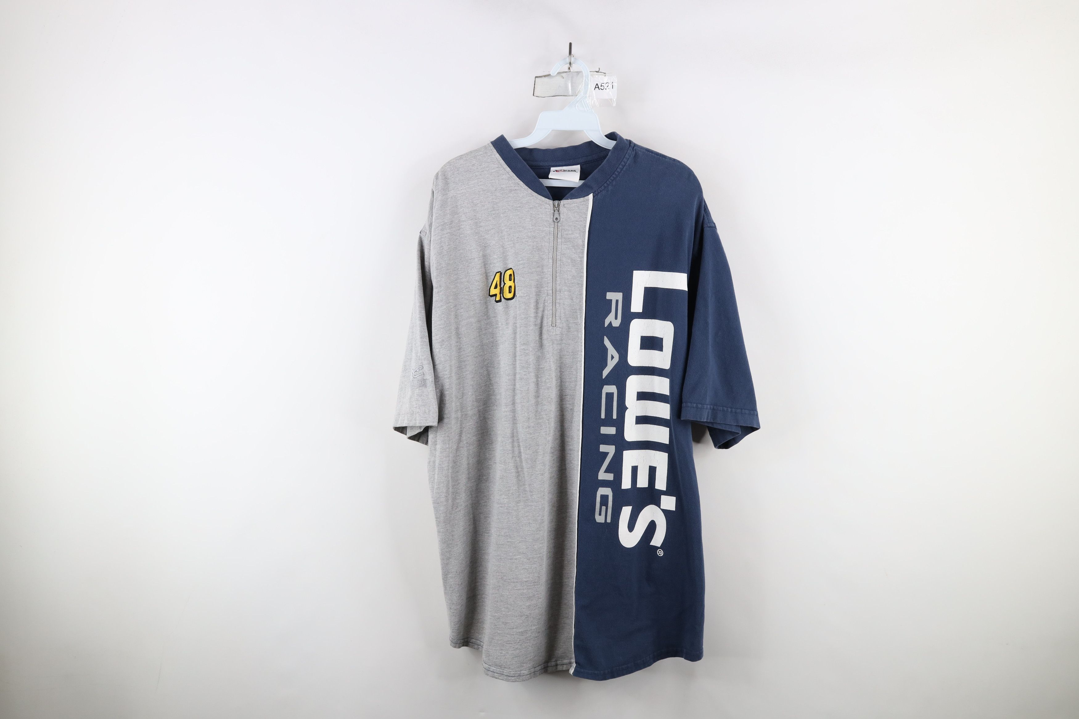 Vintage Vintage NASCAR Jimmie Johnson Lowes Racing Team Zip T-Shirt Size US XXL / EU 58 / 5 - 1 Thumbnail