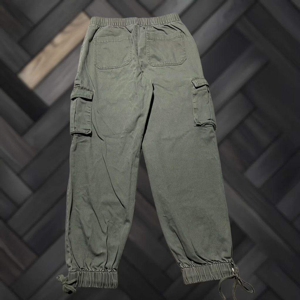 Forever 21 FOREVER 21 Womens Olive Green Cargo Jogger Pants Elastic Waist Tie Cuff Size M Size 32" / US 10 / IT 46 - 1 Thumbnail