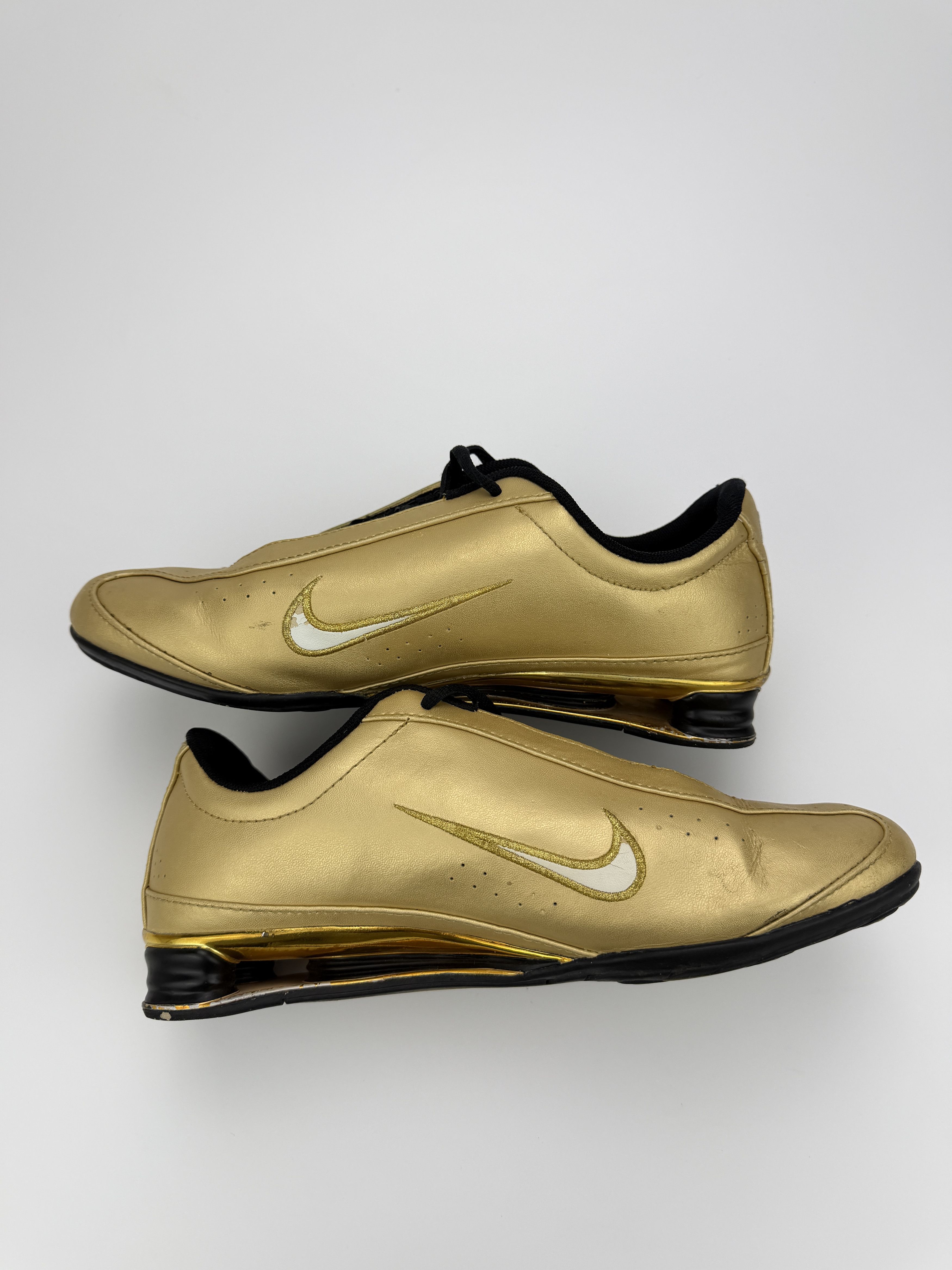 Nike Vintage 2007 Nike Shox Golden Leather Low Top Sneakers Size US 8 / EU 41 - 6 Thumbnail